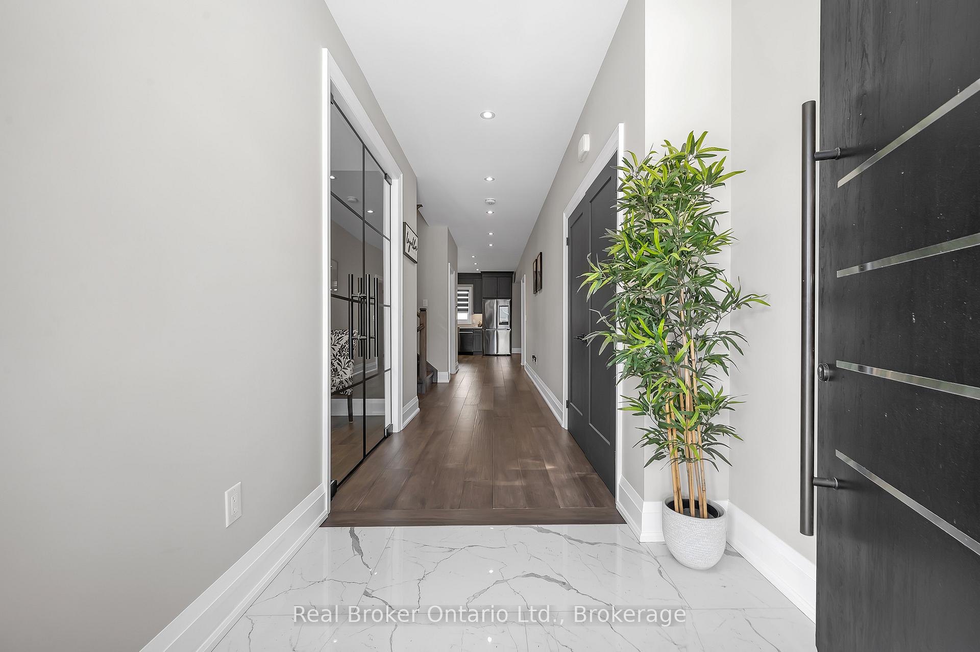 Photo 4 of 148 Susan Drive, Pelham, Fonthill — HOMEH