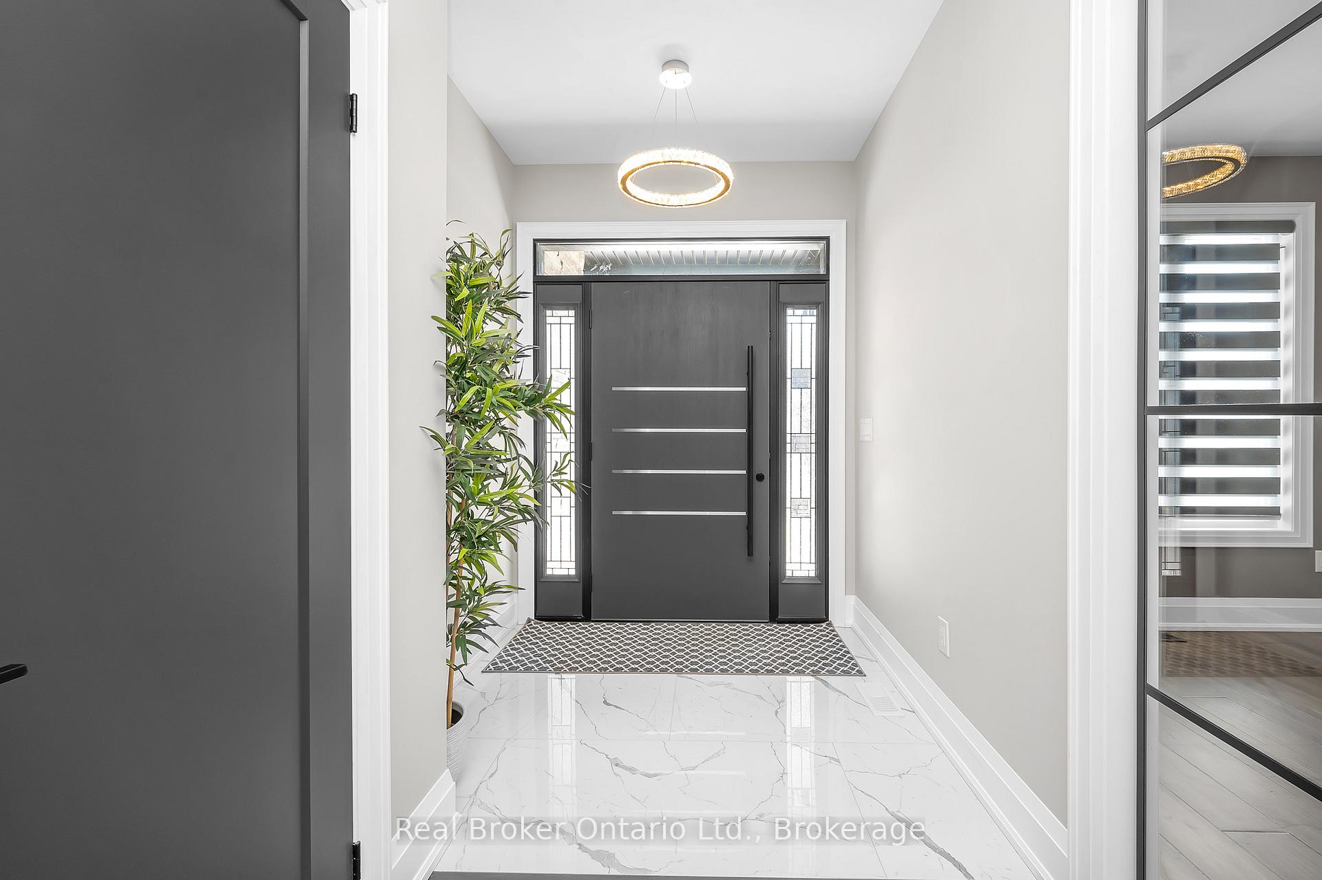 Photo 5 of 148 Susan Drive, Pelham, Fonthill — HOMEH