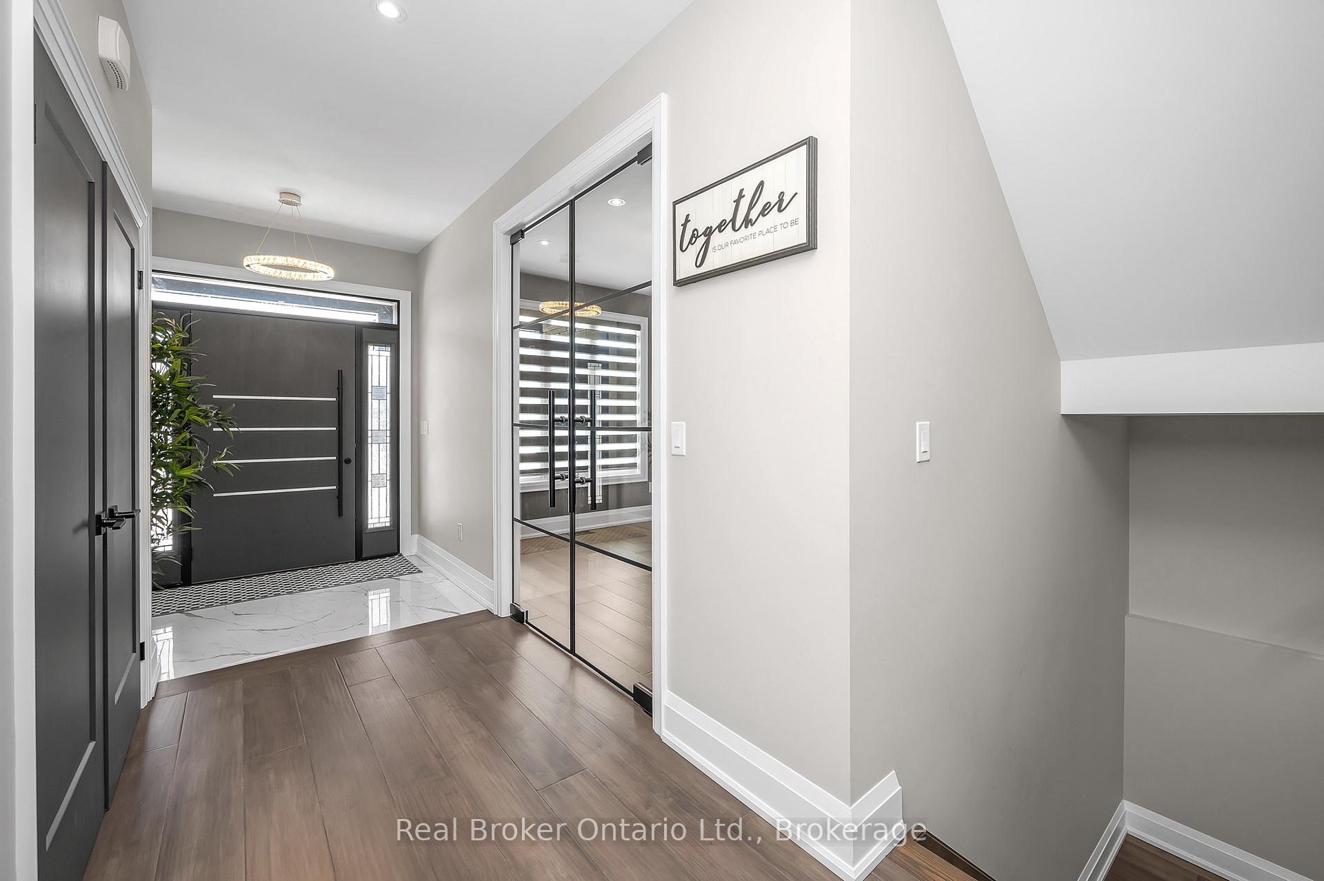 Photo 6 of 148 Susan Drive, Pelham, Fonthill — HOMEH