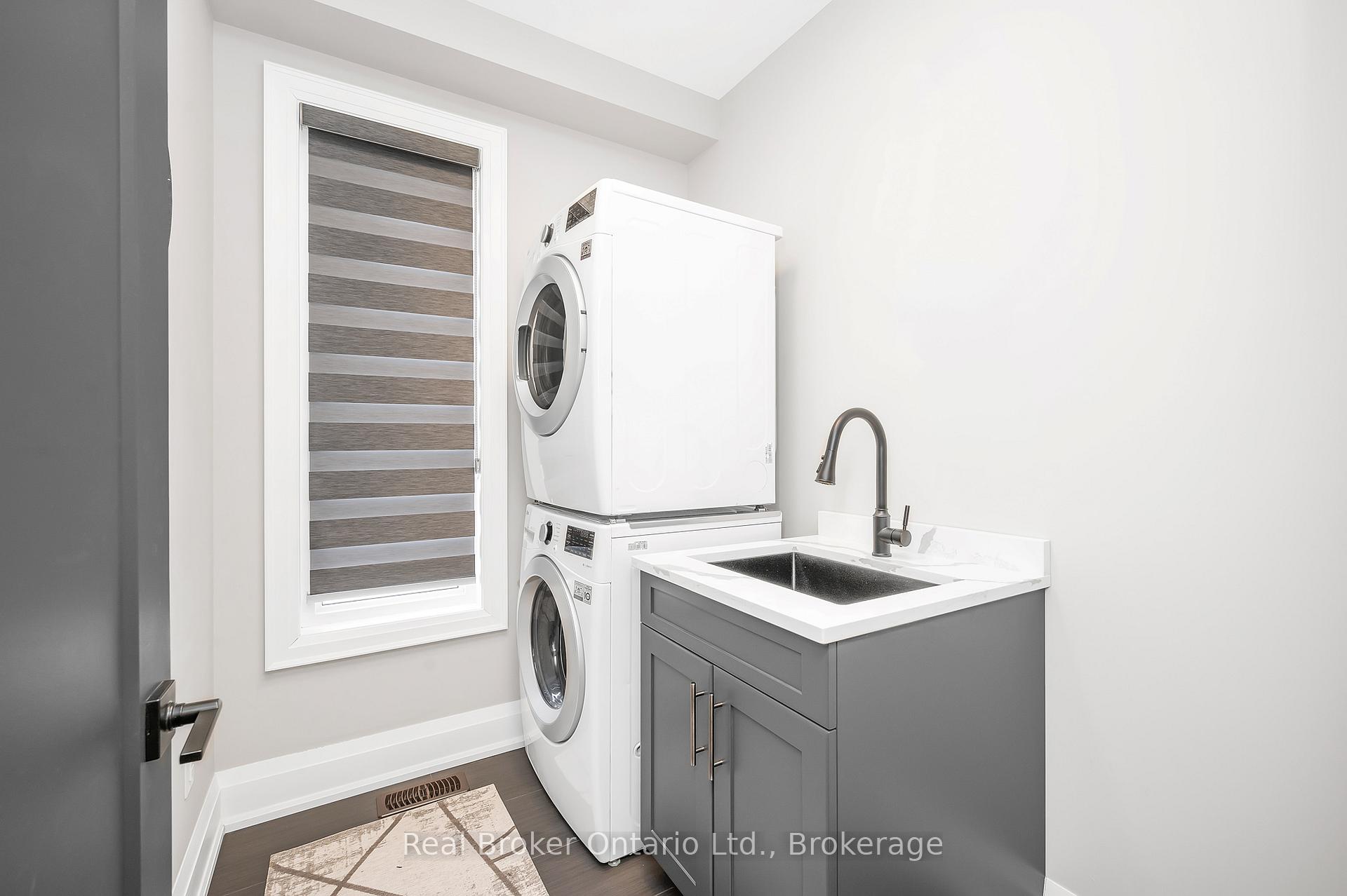 Photo 23 of 148 Susan Drive, Pelham, Fonthill — HOMEH
