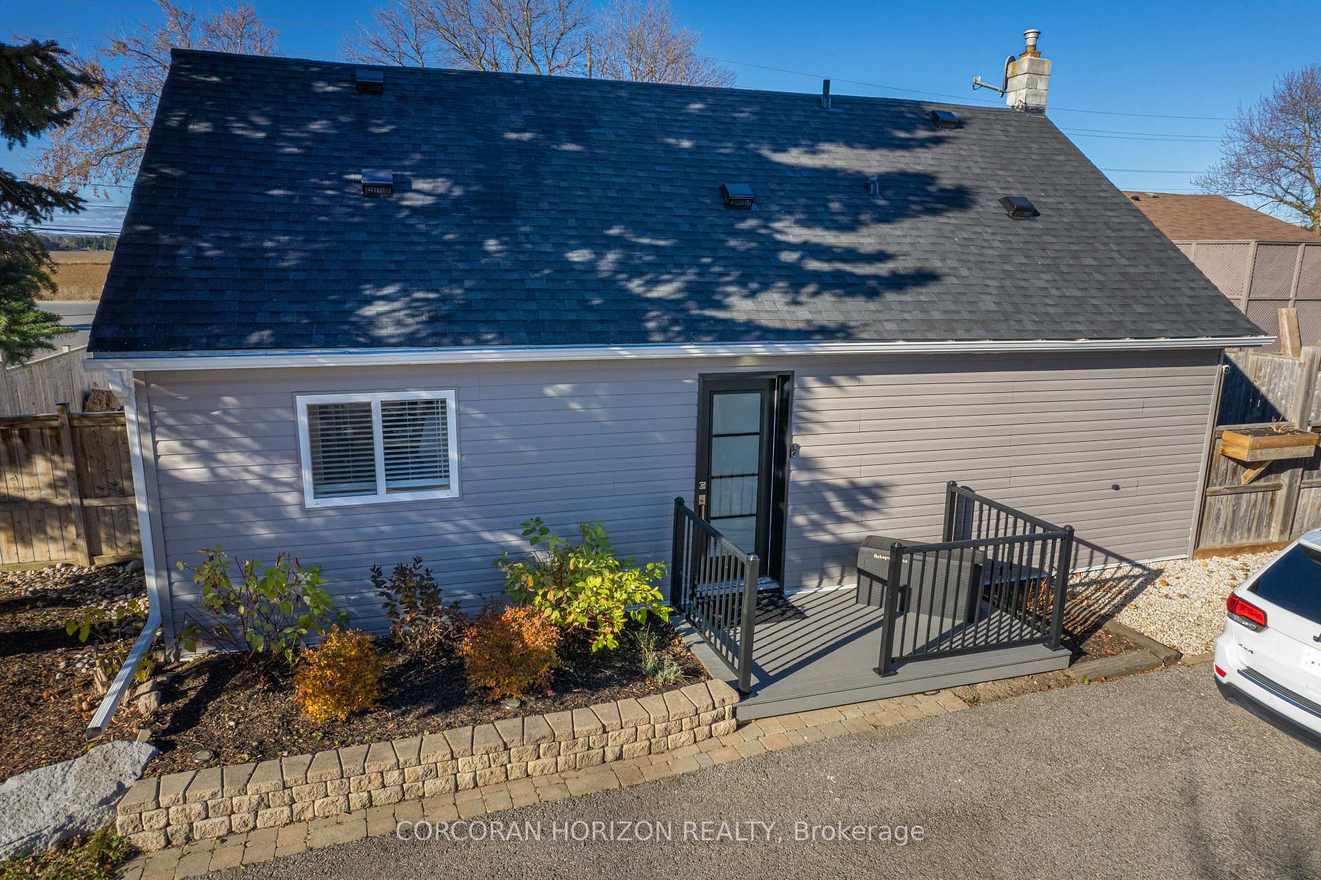 Photo 1 of 10 Essa Road, New Tecumseth, Alliston — HOMEH