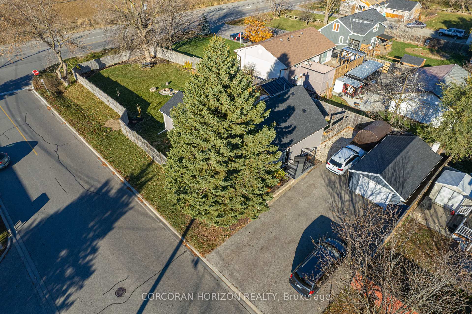 Photo 5 of 10 Essa Road, New Tecumseth, Alliston — HOMEH