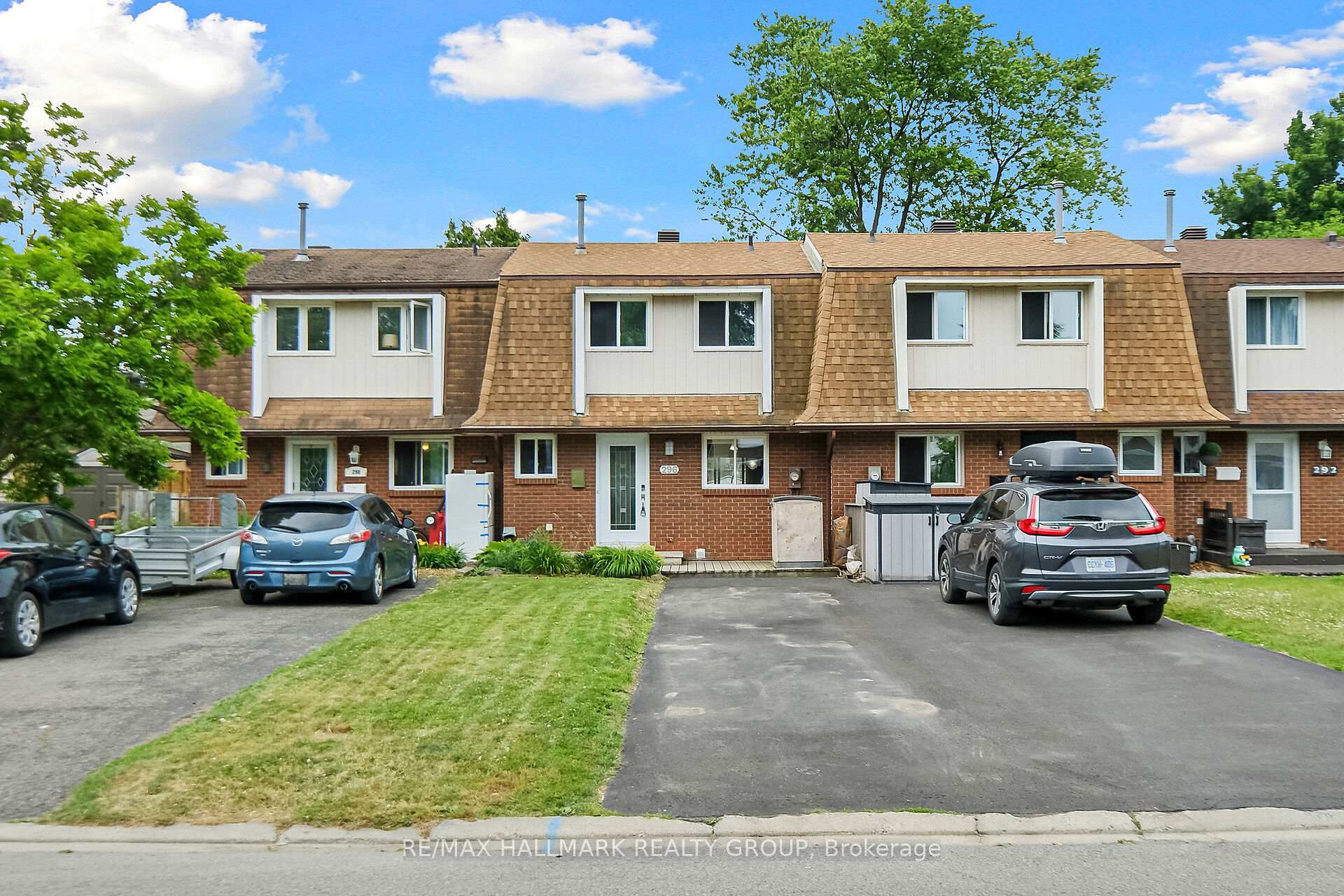 Photo 1 of 296 Pintail Terrace, Ottawa, Chatelaine Village — HOMEH
