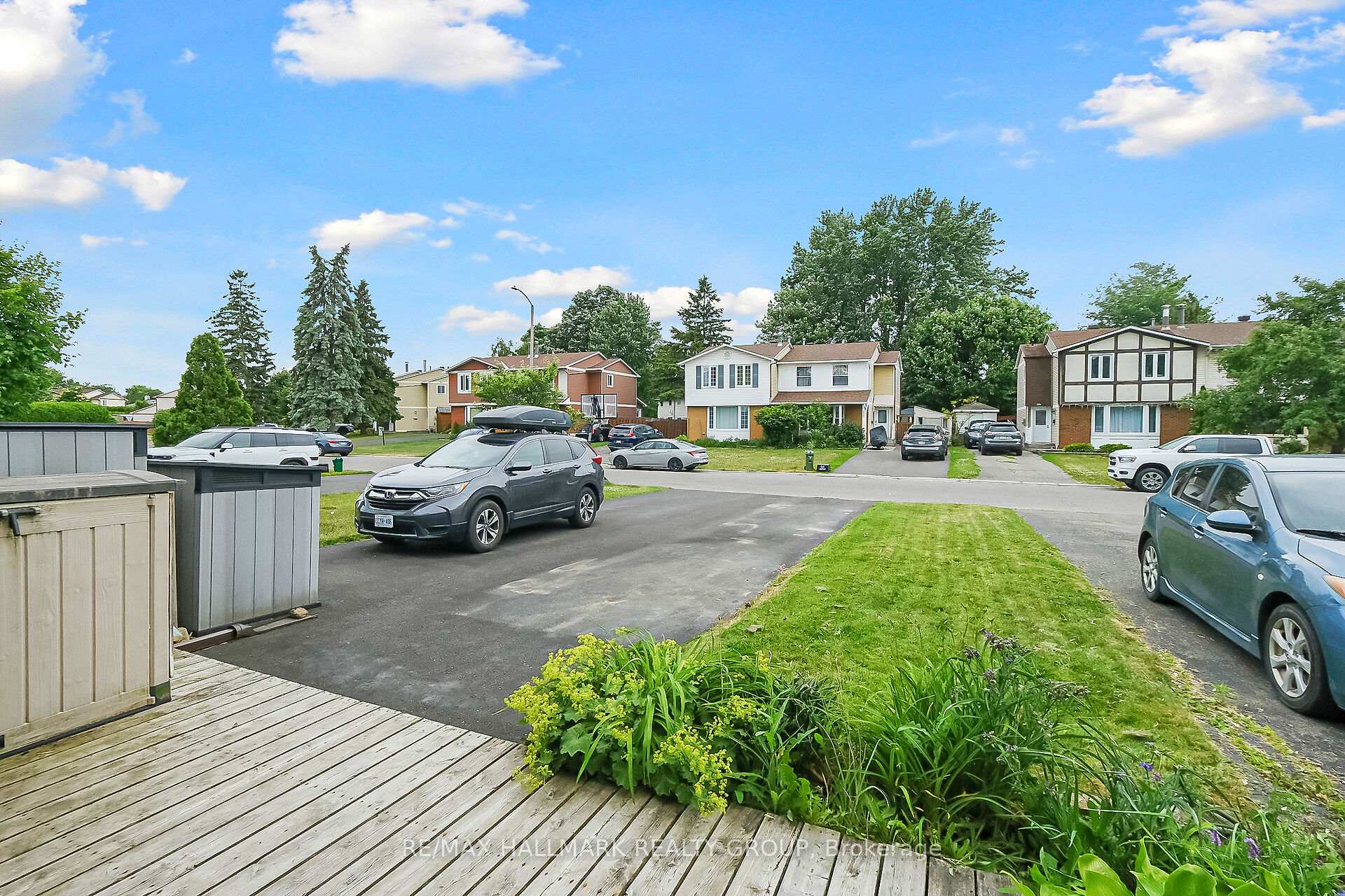 Photo 3 of 296 Pintail Terrace, Ottawa, Chatelaine Village — HOMEH