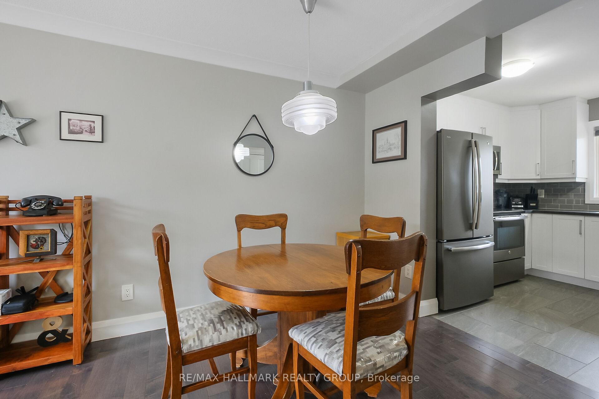 Photo 18 of 296 Pintail Terrace, Ottawa, Chatelaine Village — HOMEH
