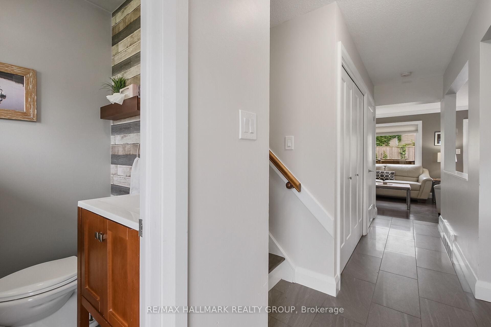 Photo 24 of 296 Pintail Terrace, Ottawa, Chatelaine Village — HOMEH