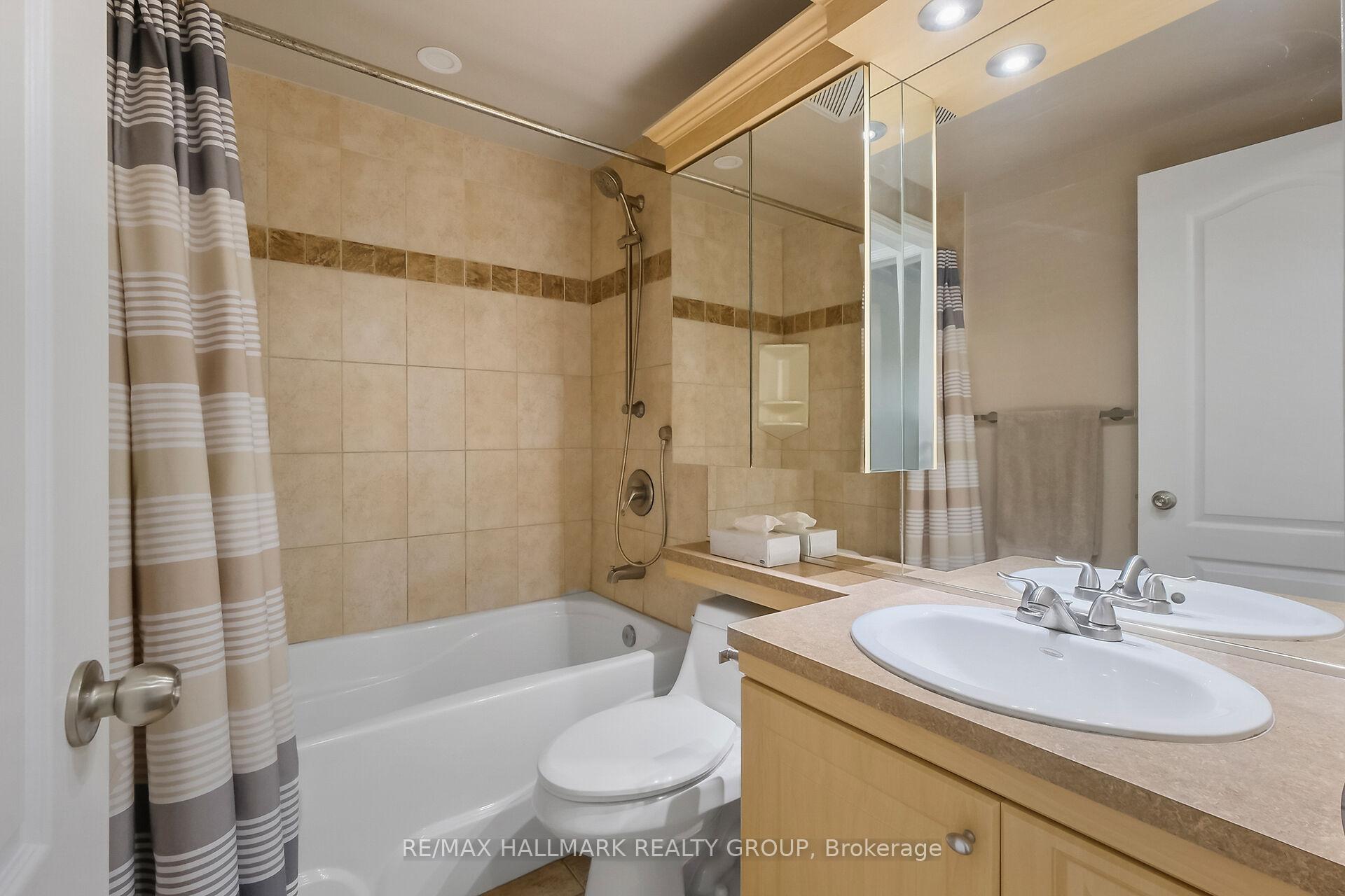 Photo 33 of 296 Pintail Terrace, Ottawa, Chatelaine Village — HOMEH