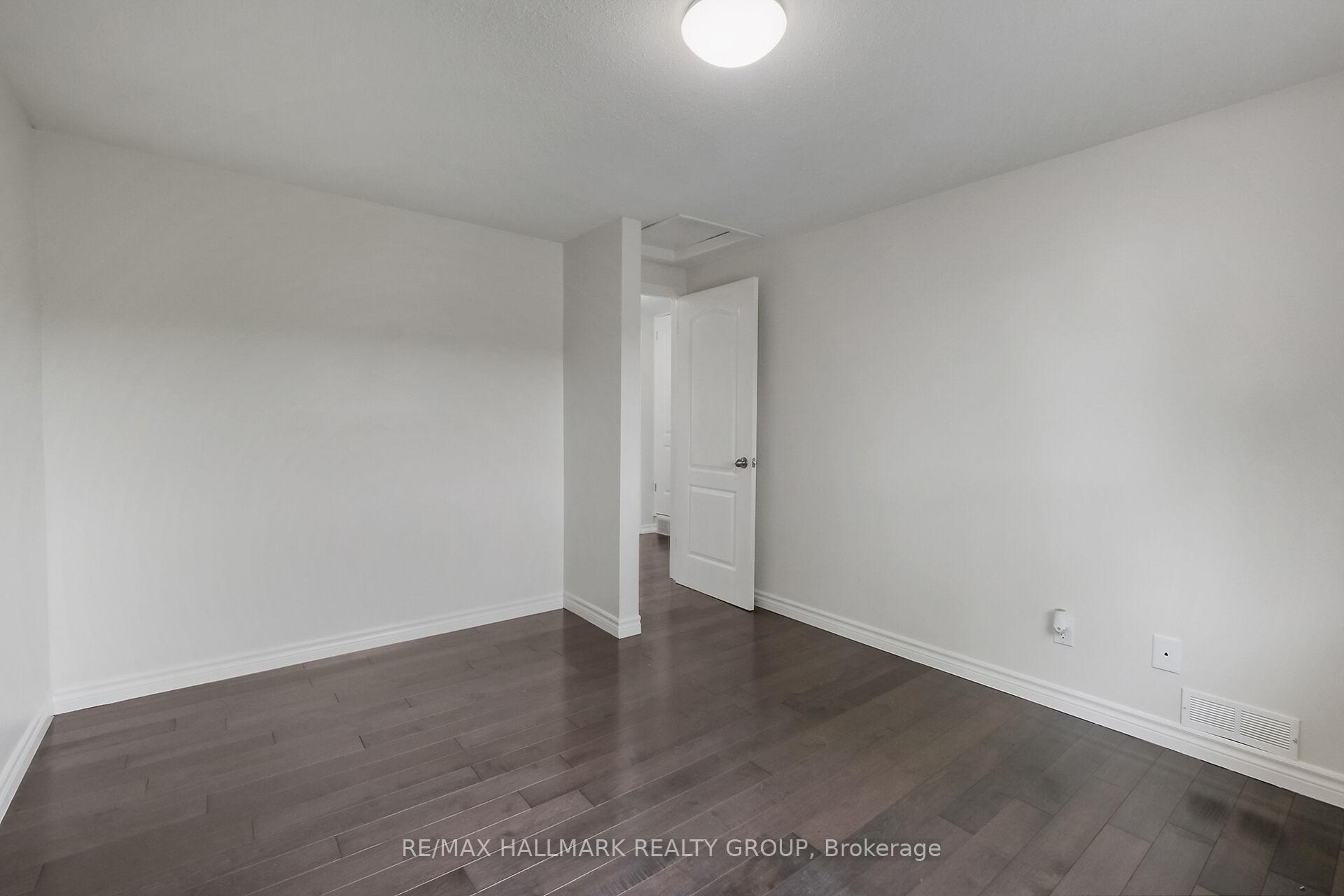Photo 56 of 296 Pintail Terrace, Ottawa, Chatelaine Village — HOMEH
