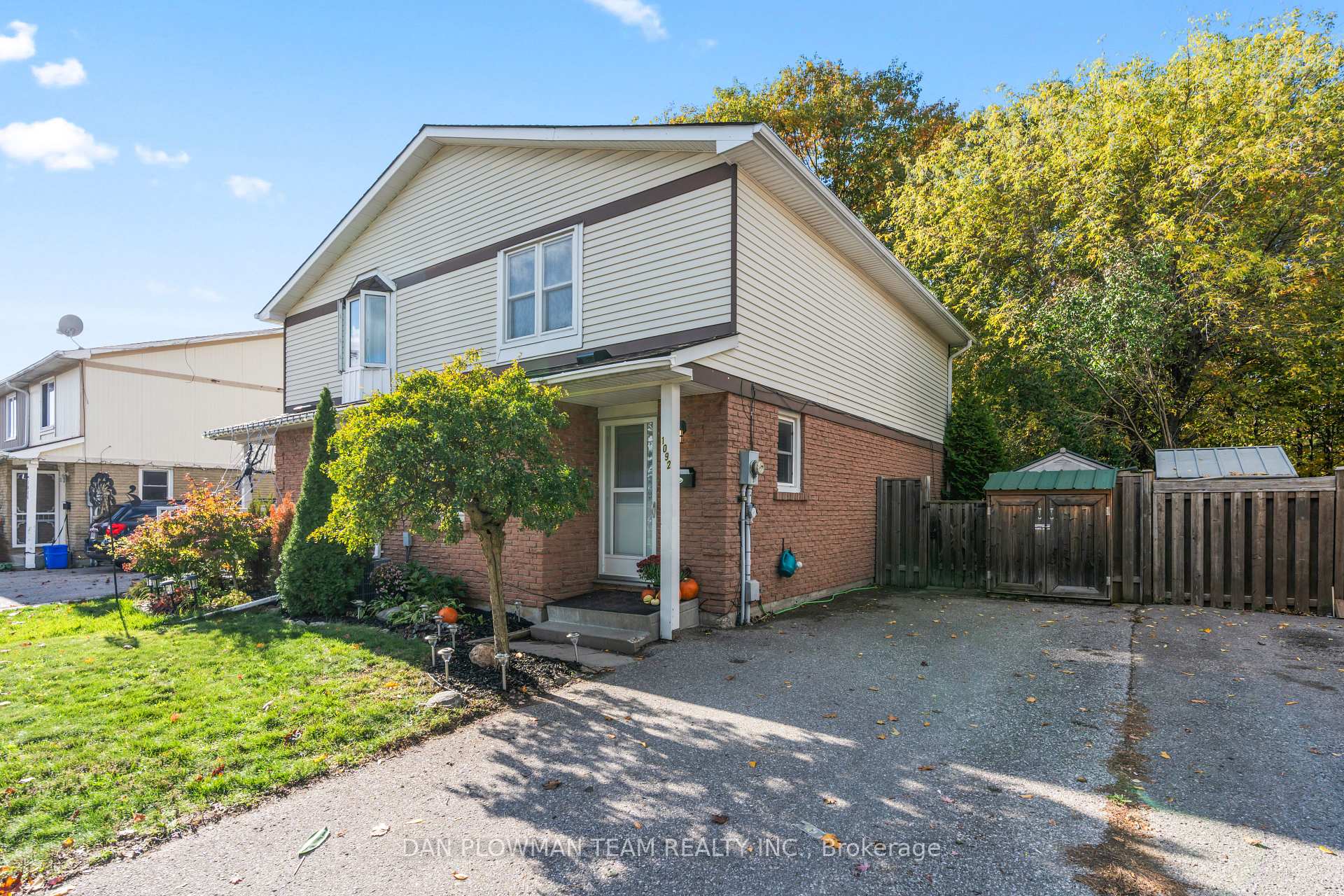Photo 1 of 1092 Central Park Boulevard N, Oshawa, Centennial — HOMEH