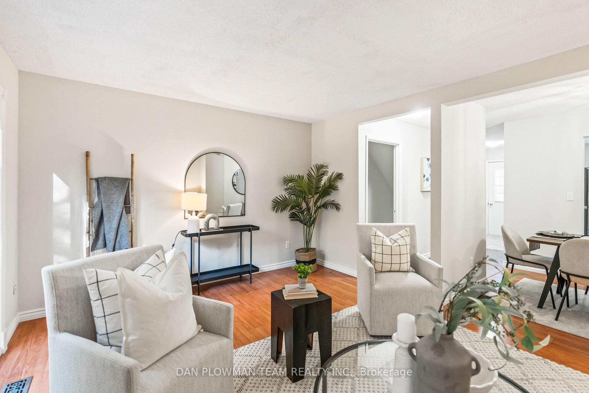 Photo 13 of 1092 Central Park Boulevard N, Oshawa, Centennial — HOMEH