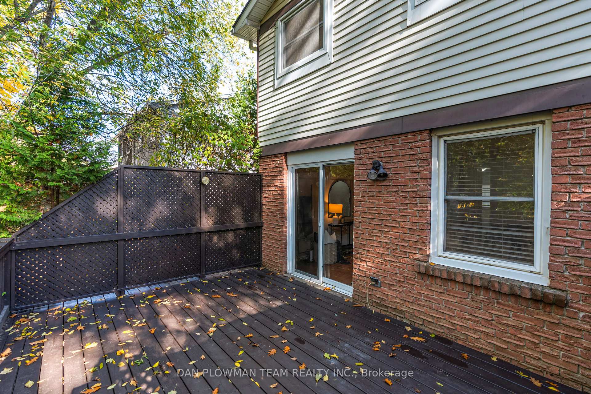 Photo 23 of 1092 Central Park Boulevard N, Oshawa, Centennial — HOMEH
