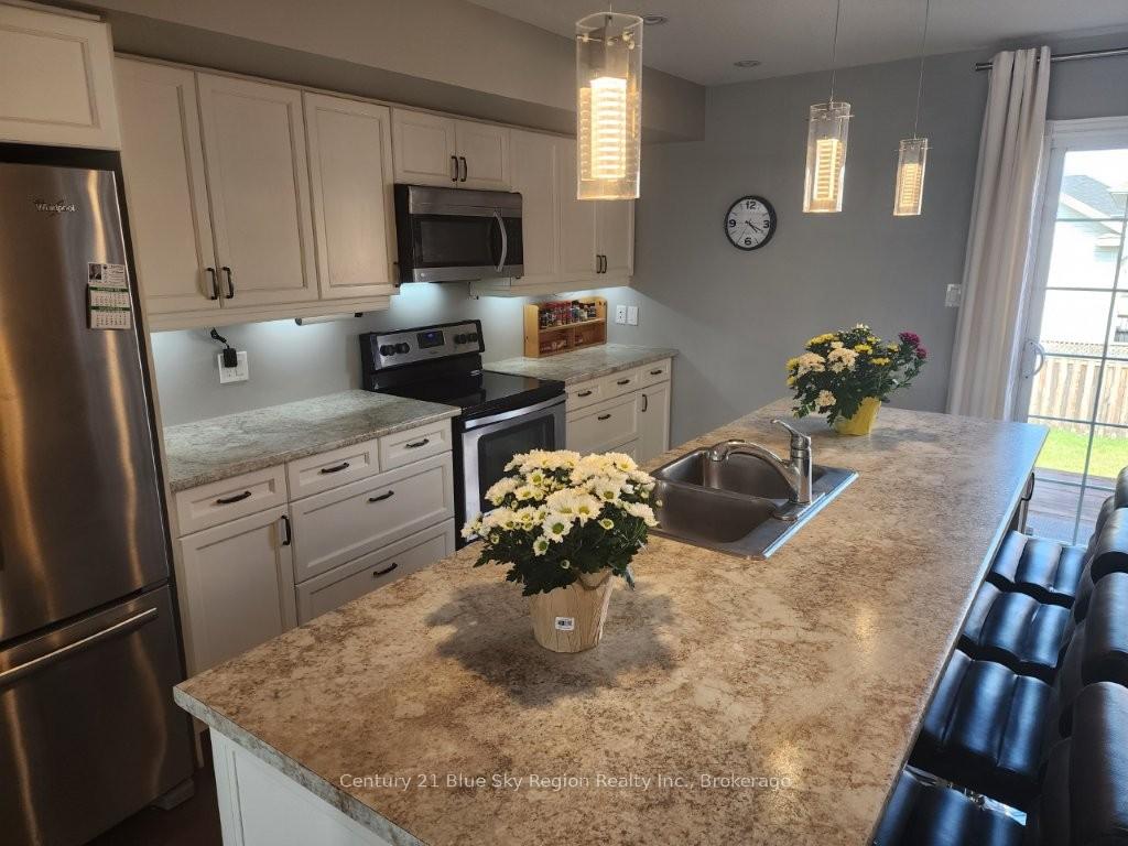 Photo 7 of 4 Brookland Drive, North Bay, Ferris — HOMEH