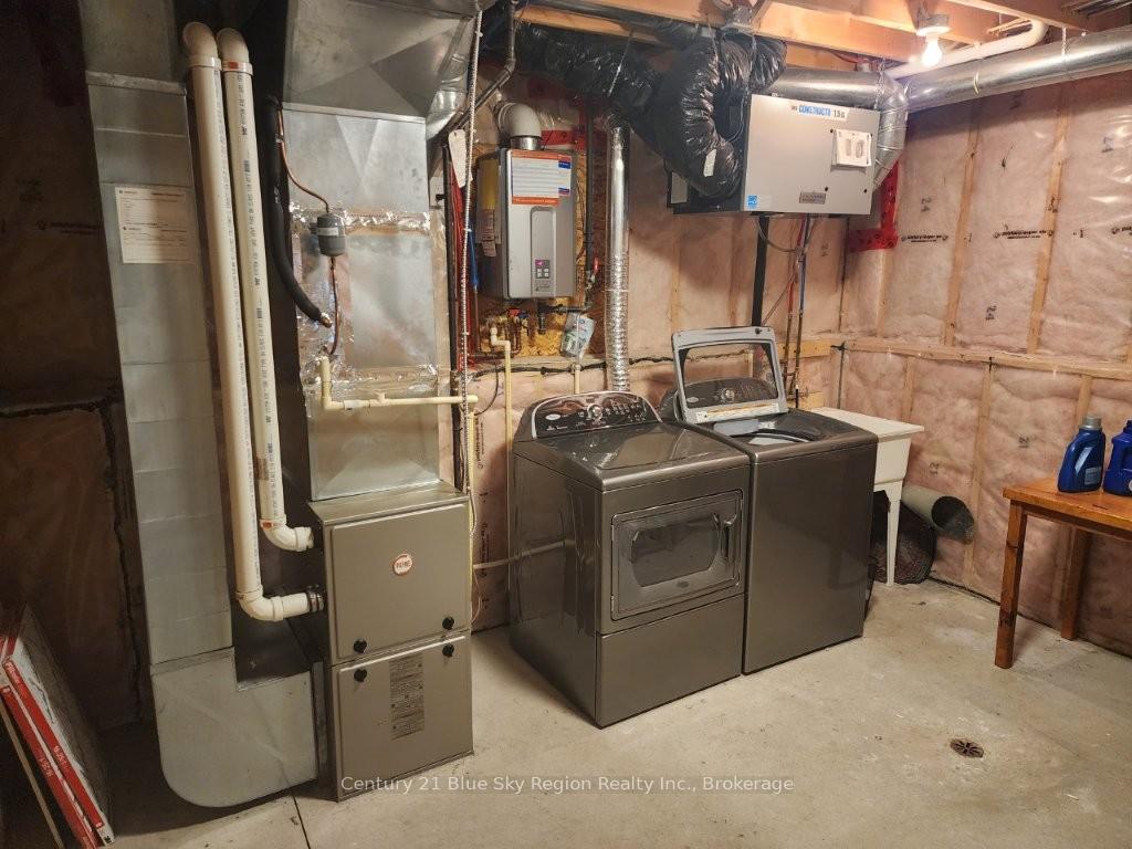 Photo 21 of 4 Brookland Drive, North Bay, Ferris — HOMEH