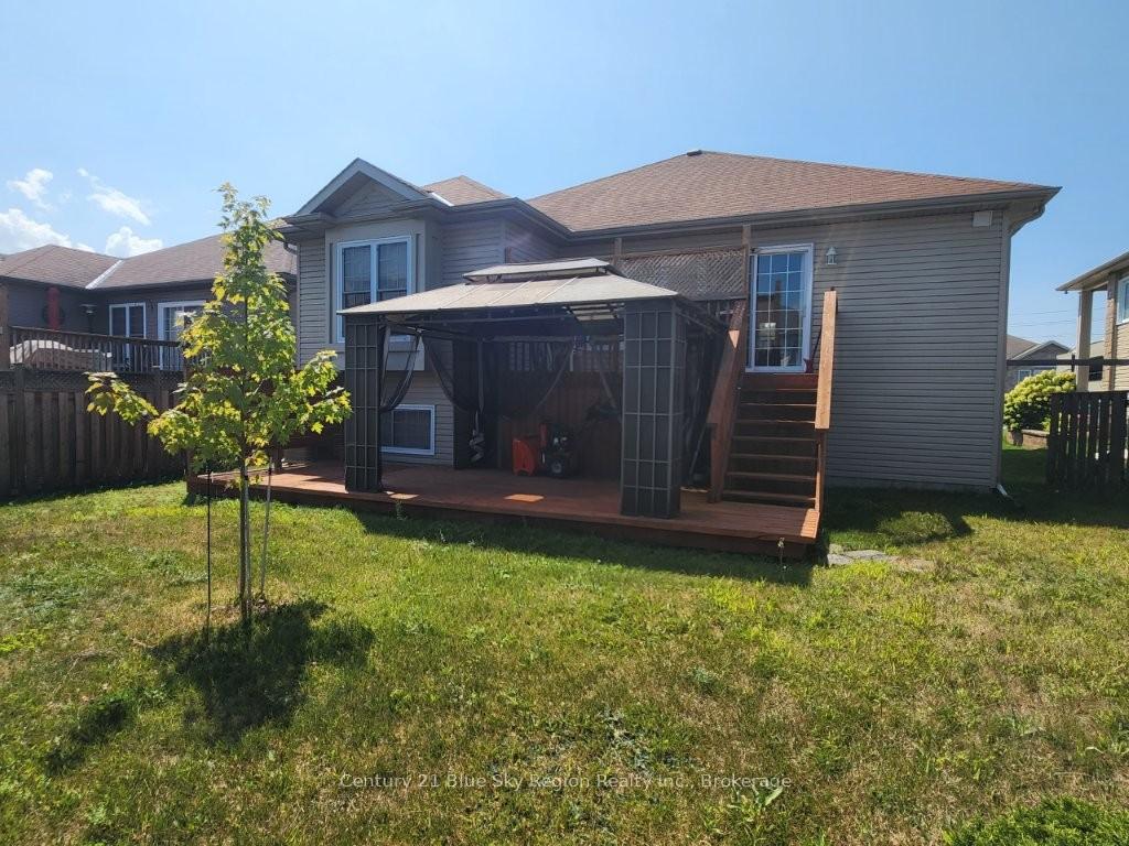 Photo 23 of 4 Brookland Drive, North Bay, Ferris — HOMEH