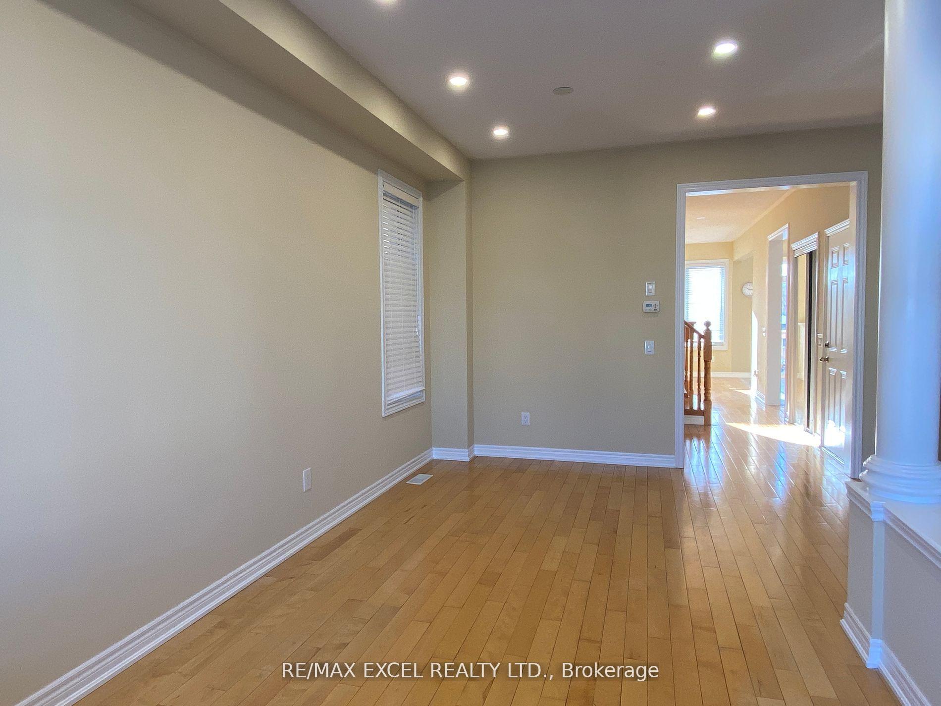 Photo 2 of 41 Florelle Drive, Markham, Wismer — HOMEH