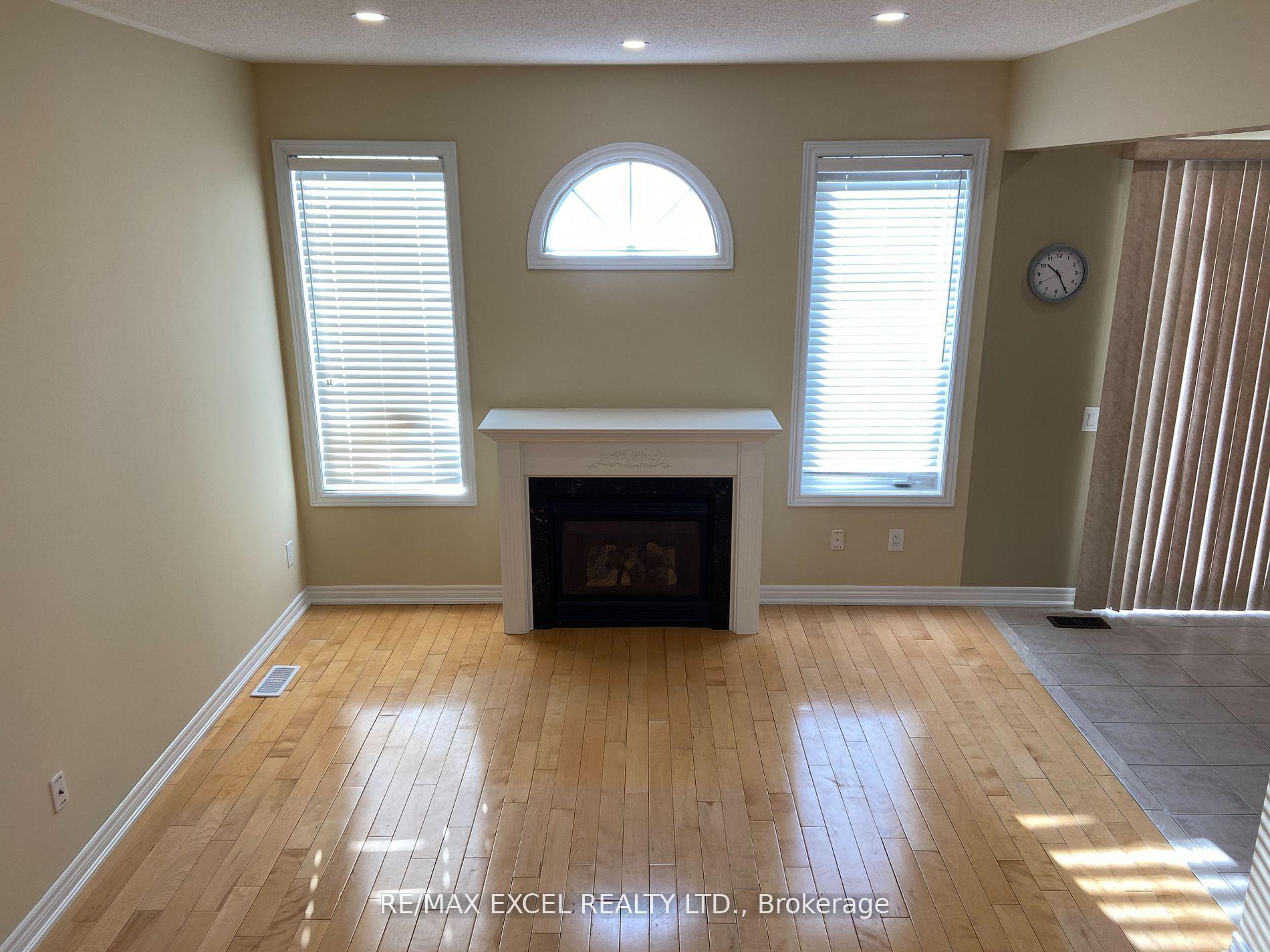 Photo 3 of 41 Florelle Drive, Markham, Wismer — HOMEH