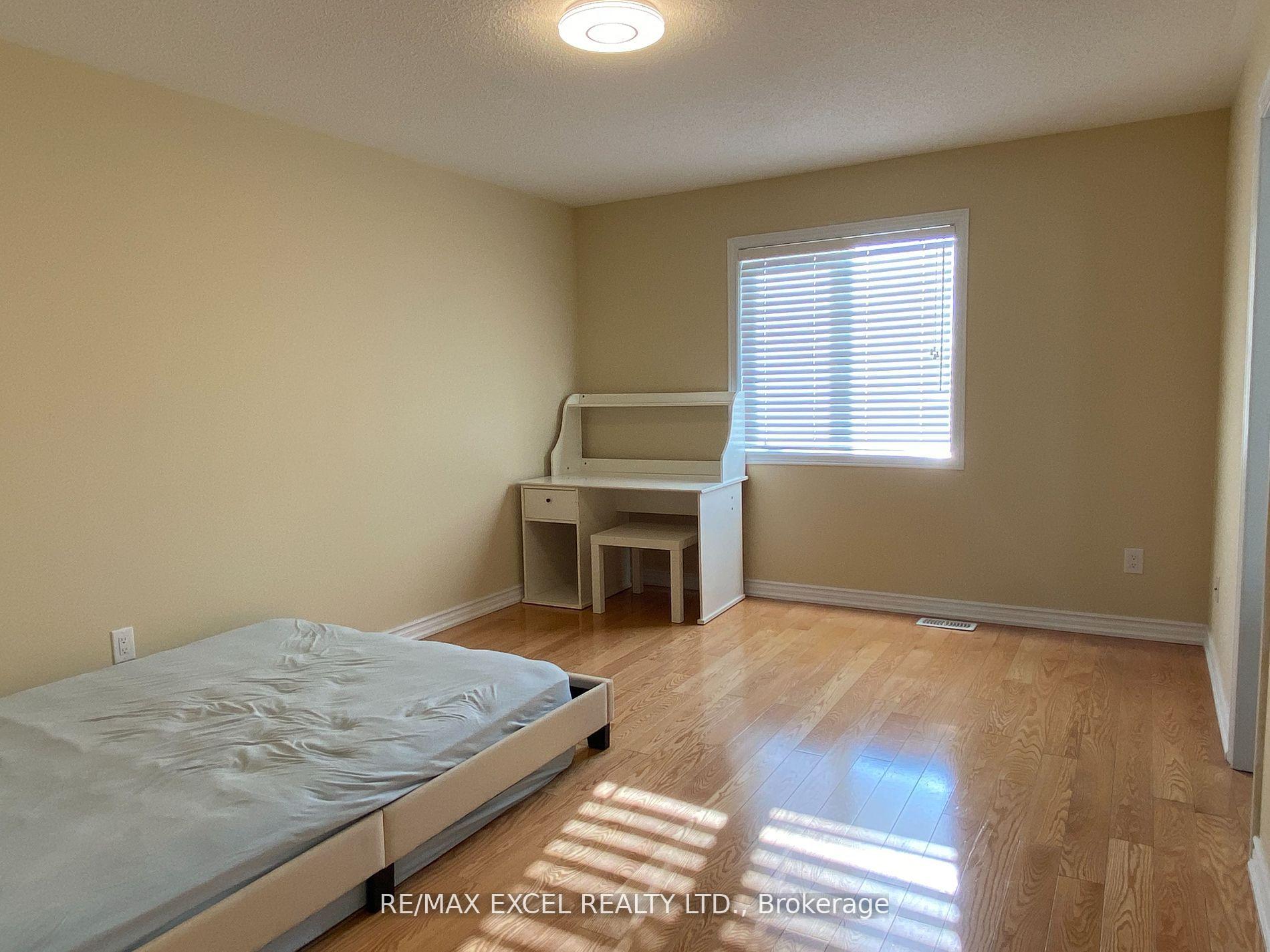 Photo 11 of 41 Florelle Drive, Markham, Wismer — HOMEH