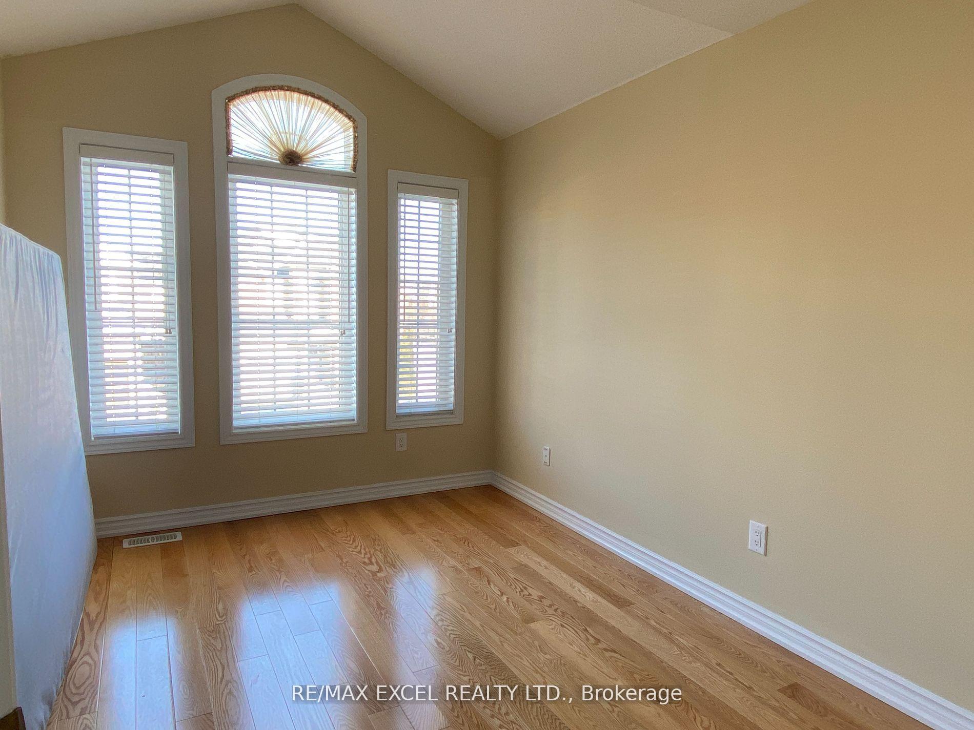 Photo 14 of 41 Florelle Drive, Markham, Wismer — HOMEH