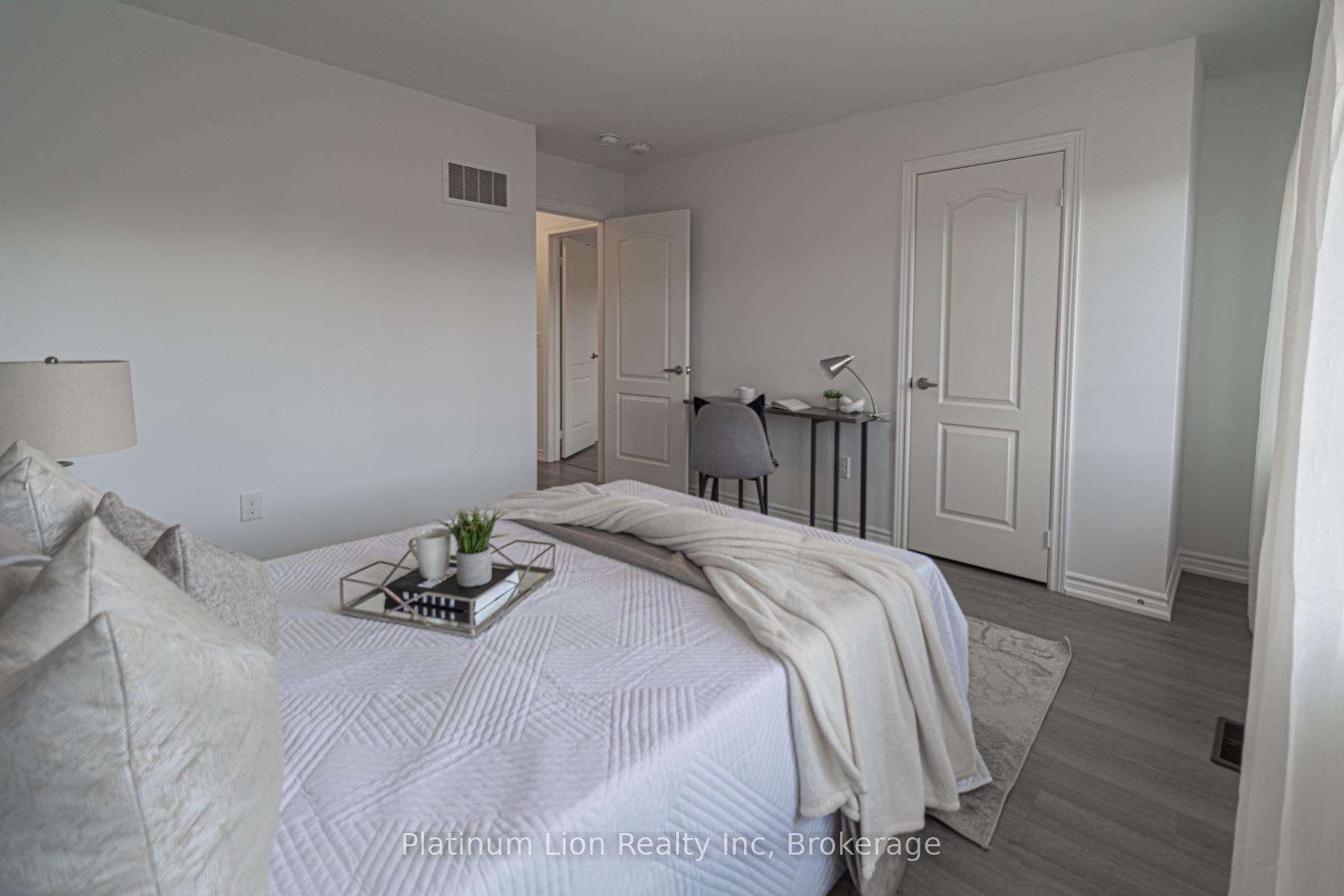 Photo 13 of 1545 Chretien Street, Milton, Ford — HOMEH