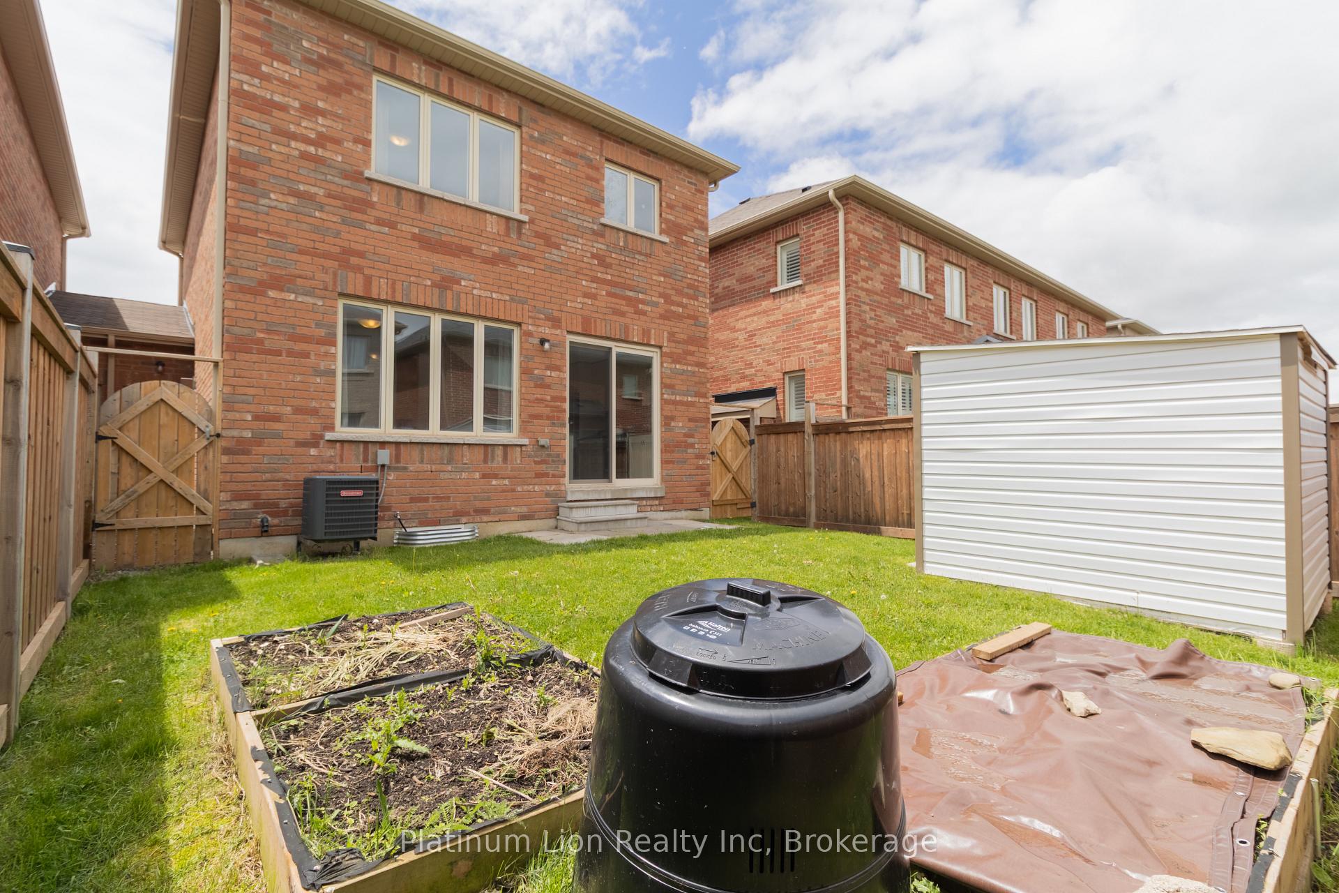Photo 18 of 1545 Chretien Street, Milton, Ford — HOMEH