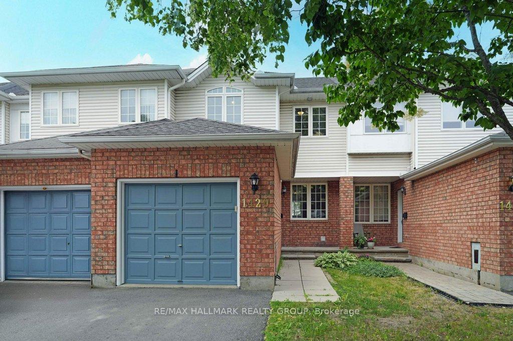 Photo 1 of 1429 Lynx Crescent, Ottawa, Fallingbrook/Pineridge — HOMEH