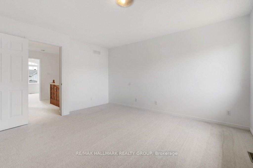Photo 20 of 1429 Lynx Crescent, Ottawa, Fallingbrook/Pineridge — HOMEH