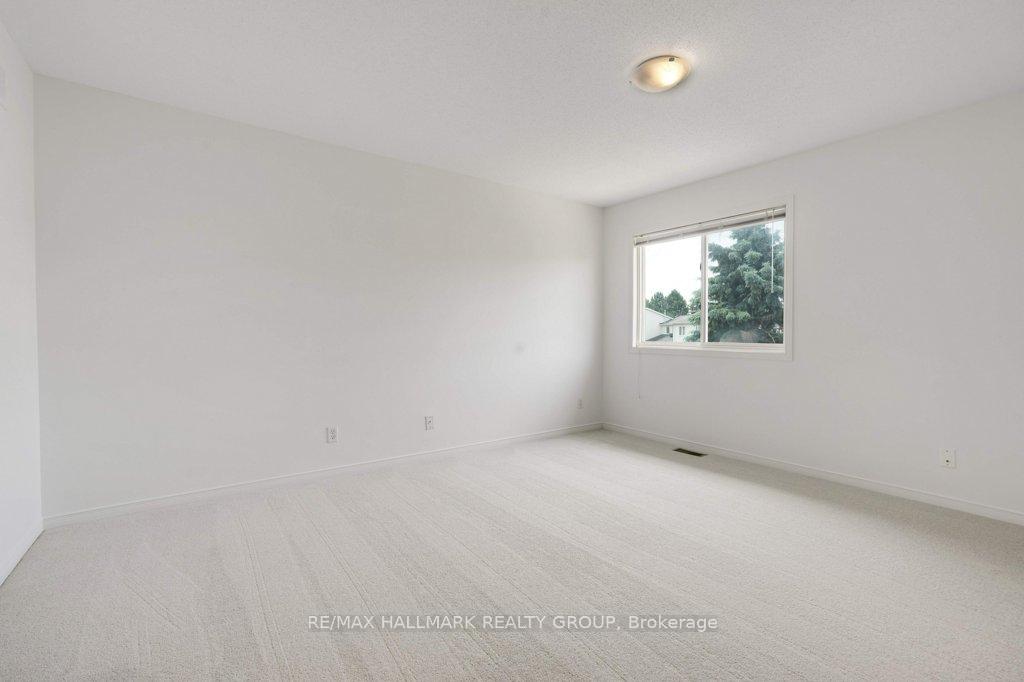 Photo 21 of 1429 Lynx Crescent, Ottawa, Fallingbrook/Pineridge — HOMEH