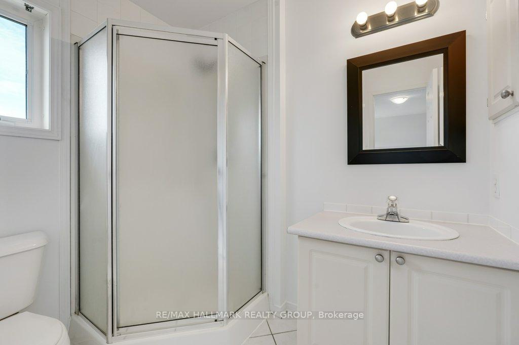 Photo 25 of 1429 Lynx Crescent, Ottawa, Fallingbrook/Pineridge — HOMEH