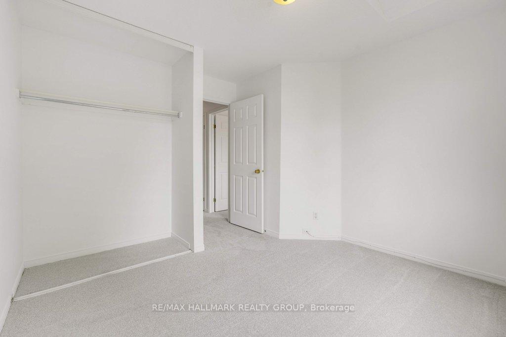 Photo 27 of 1429 Lynx Crescent, Ottawa, Fallingbrook/Pineridge — HOMEH
