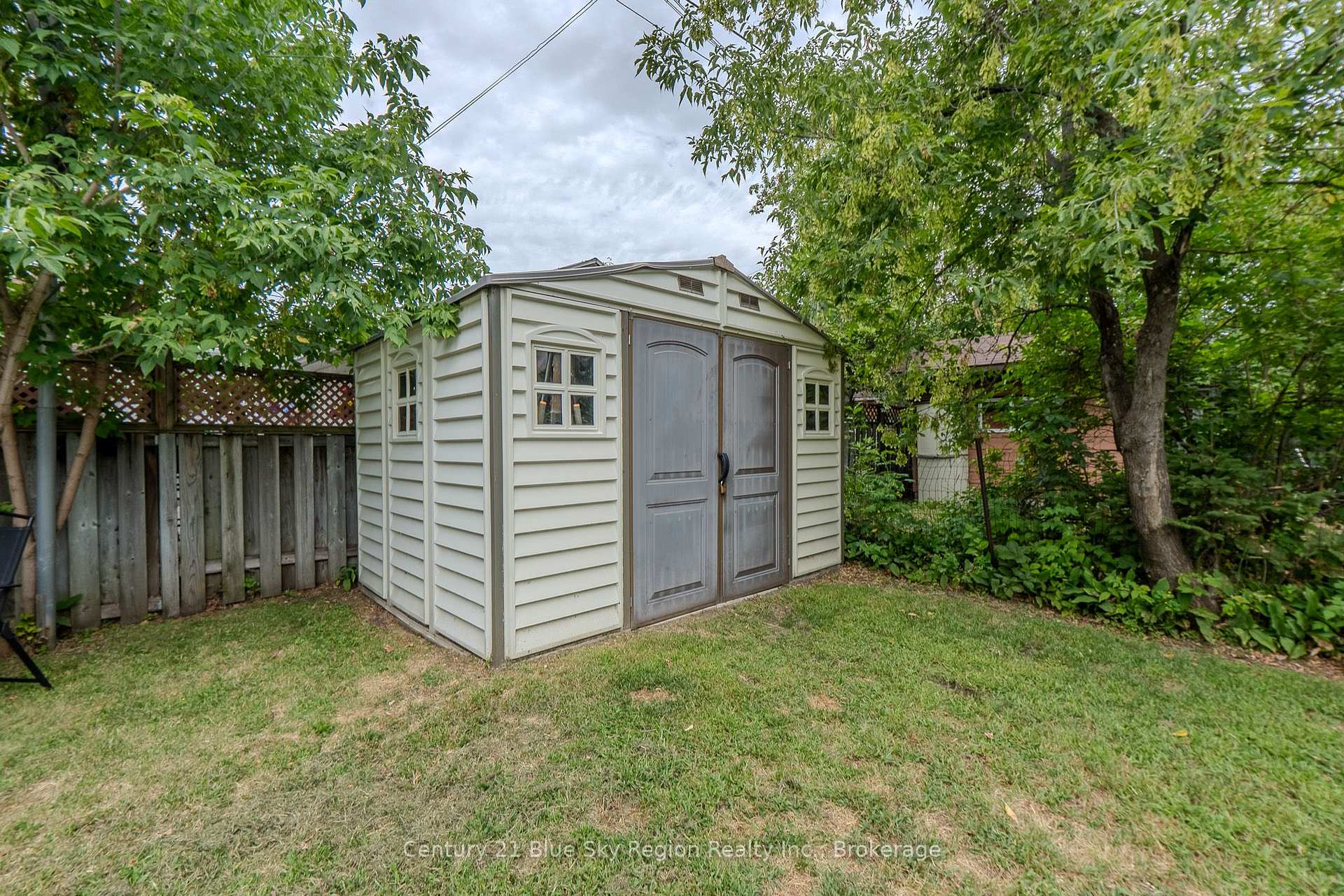 Photo 33 of 459 King Street W, North Bay, Central — HOMEH