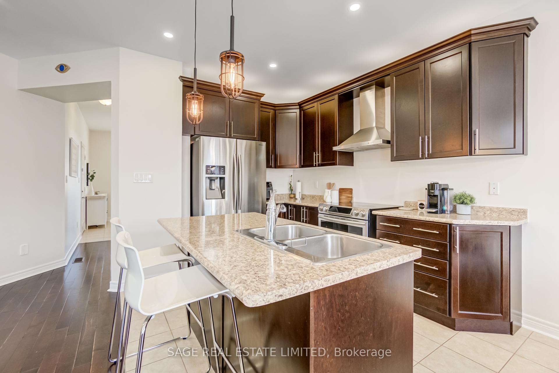 Photo 7 of 53 Sharpe Crescent, New Tecumseth, Tottenham — HOMEH