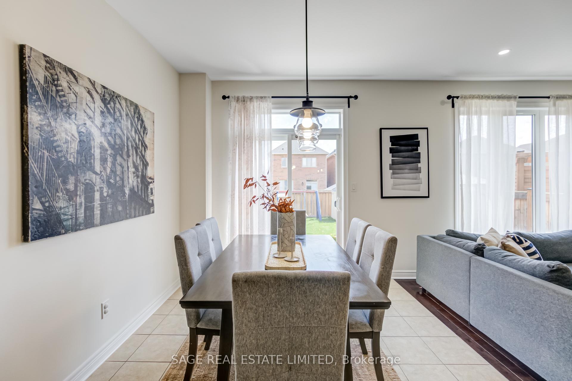 Photo 11 of 53 Sharpe Crescent, New Tecumseth, Tottenham — HOMEH