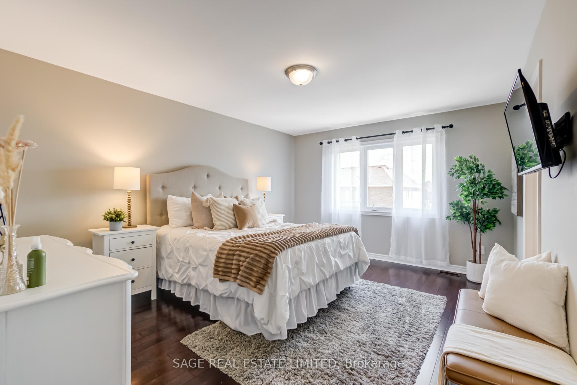 Photo 15 of 53 Sharpe Crescent, New Tecumseth, Tottenham — HOMEH