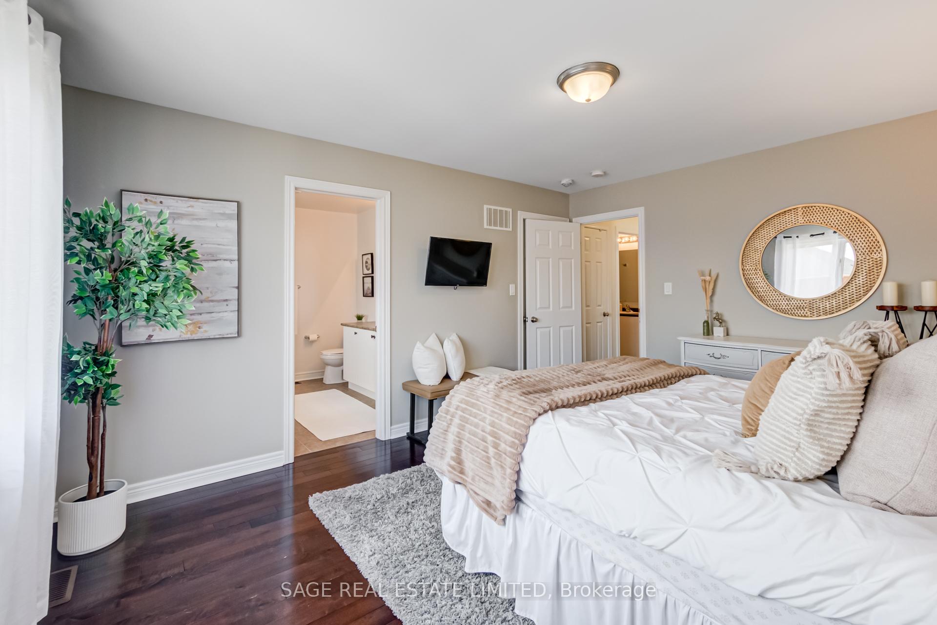 Photo 18 of 53 Sharpe Crescent, New Tecumseth, Tottenham — HOMEH