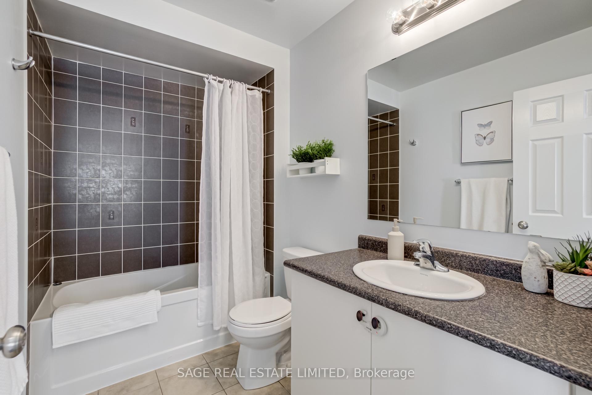 Photo 25 of 53 Sharpe Crescent, New Tecumseth, Tottenham — HOMEH