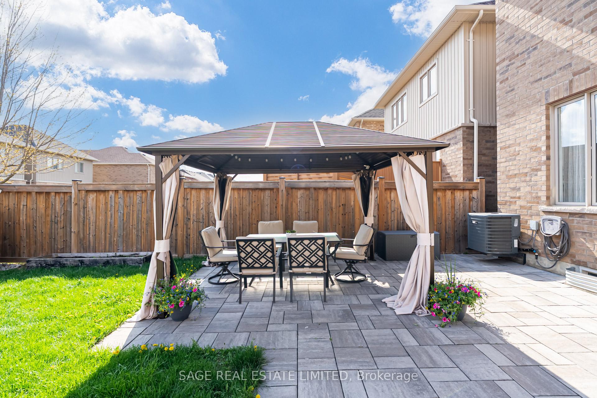 Photo 28 of 53 Sharpe Crescent, New Tecumseth, Tottenham — HOMEH