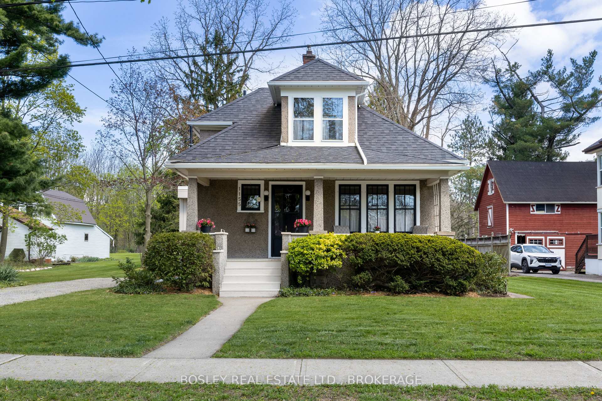 Photo 2 of 1155 Maple Street, Pelham, Fenwick — HOMEH
