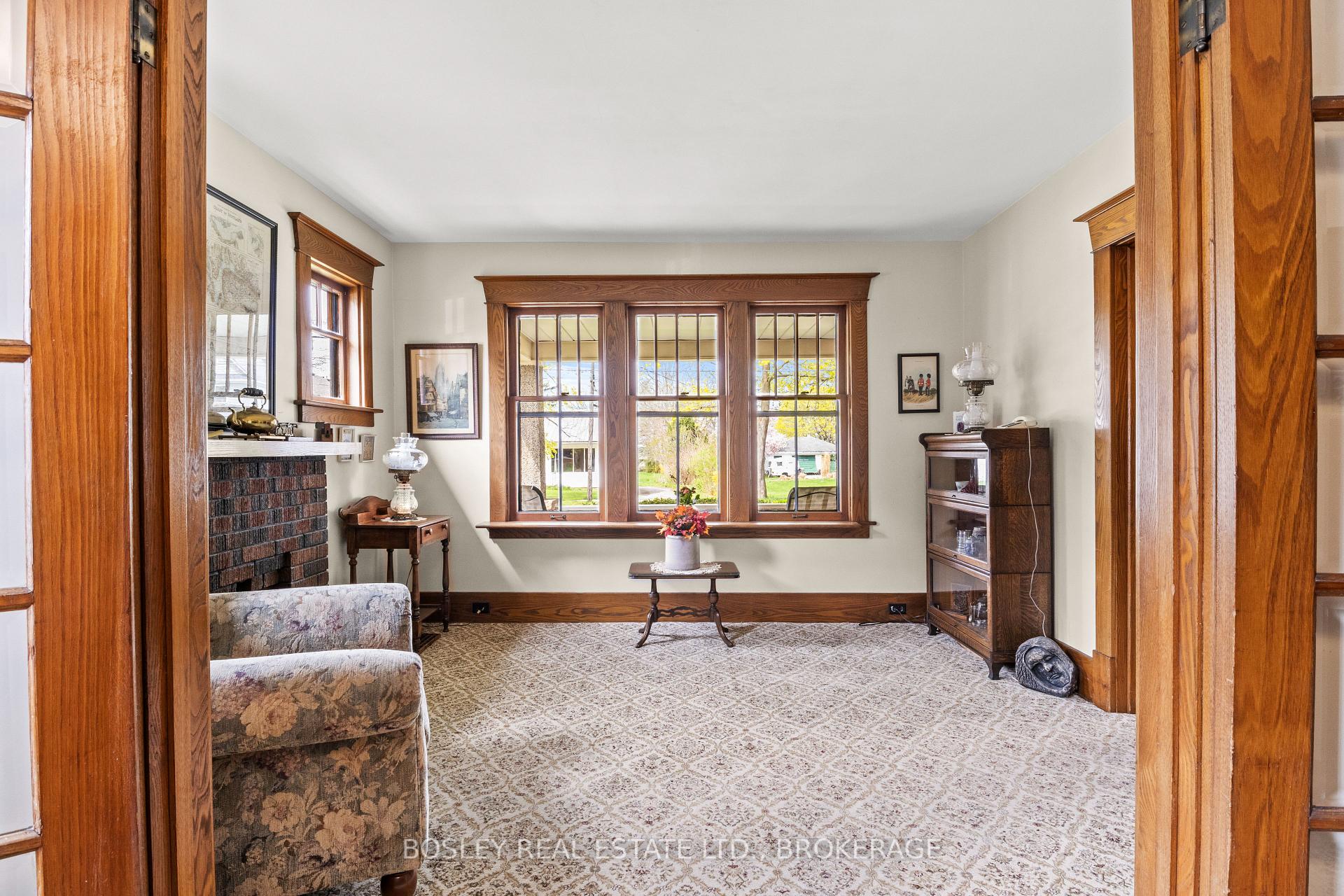 Photo 8 of 1155 Maple Street, Pelham, Fenwick — HOMEH
