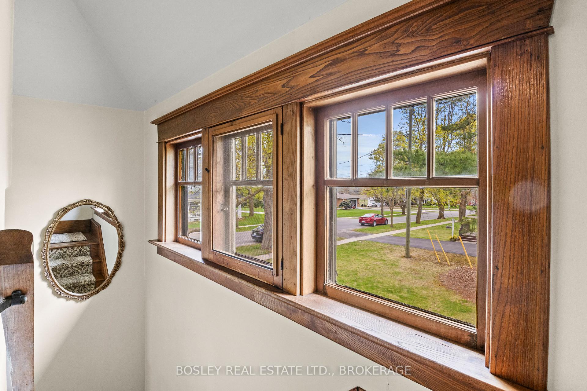 Photo 22 of 1155 Maple Street, Pelham, Fenwick — HOMEH