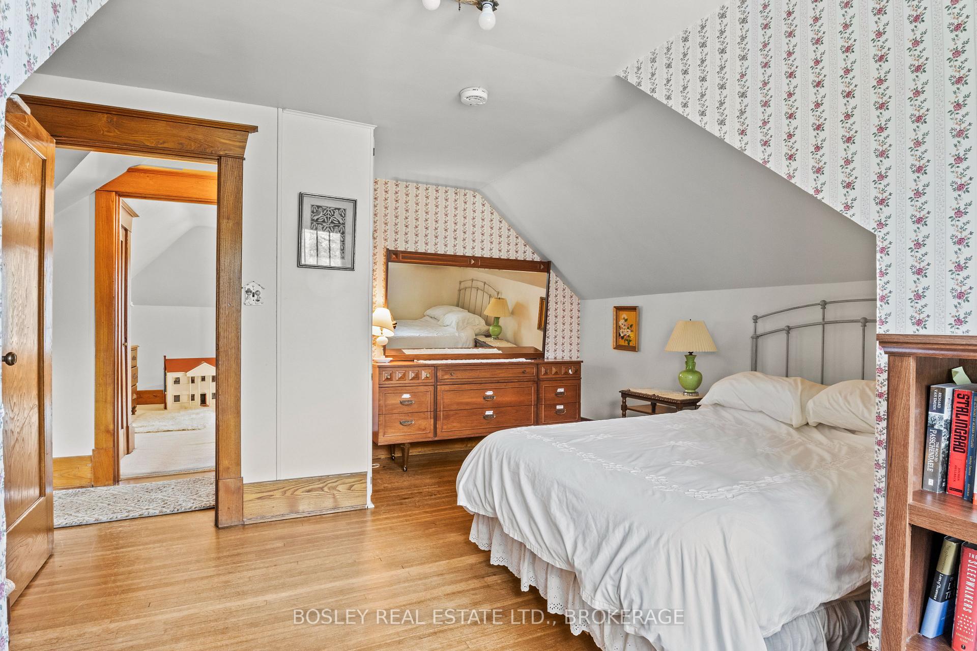 Photo 23 of 1155 Maple Street, Pelham, Fenwick — HOMEH