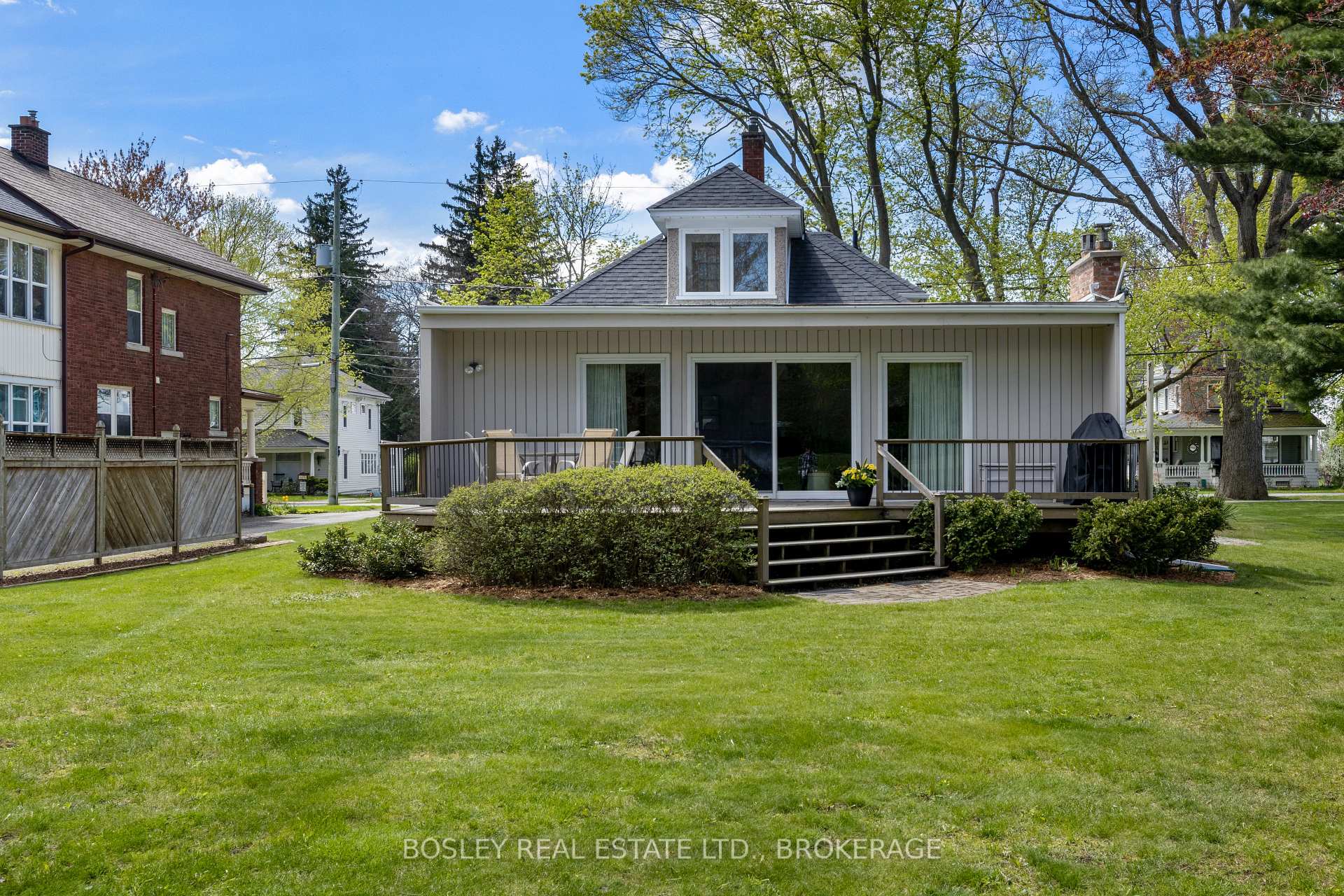 Photo 28 of 1155 Maple Street, Pelham, Fenwick — HOMEH