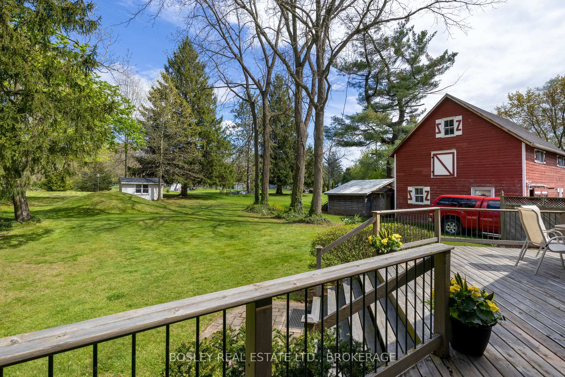 Photo 29 of 1155 Maple Street, Pelham, Fenwick — HOMEH