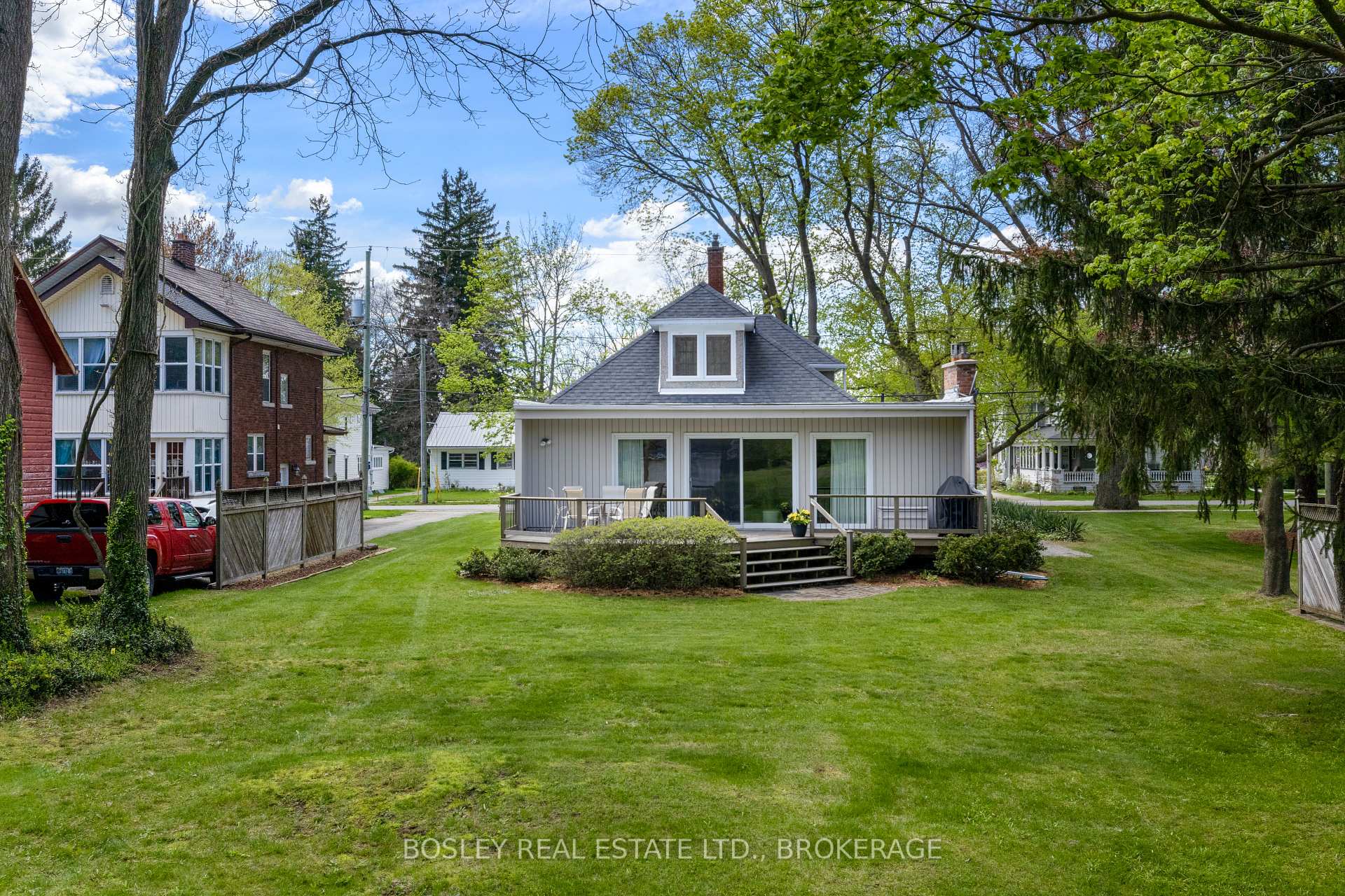 Photo 32 of 1155 Maple Street, Pelham, Fenwick — HOMEH