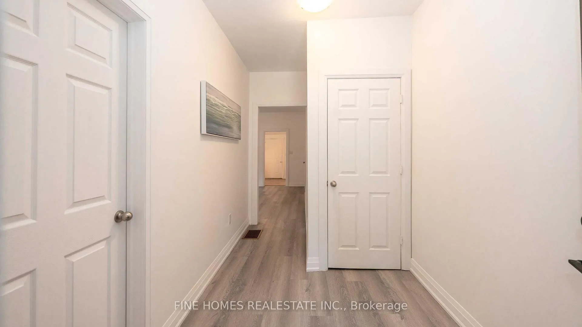 Photo 5 of 119 Albert Street S, Orillia — HOMEH