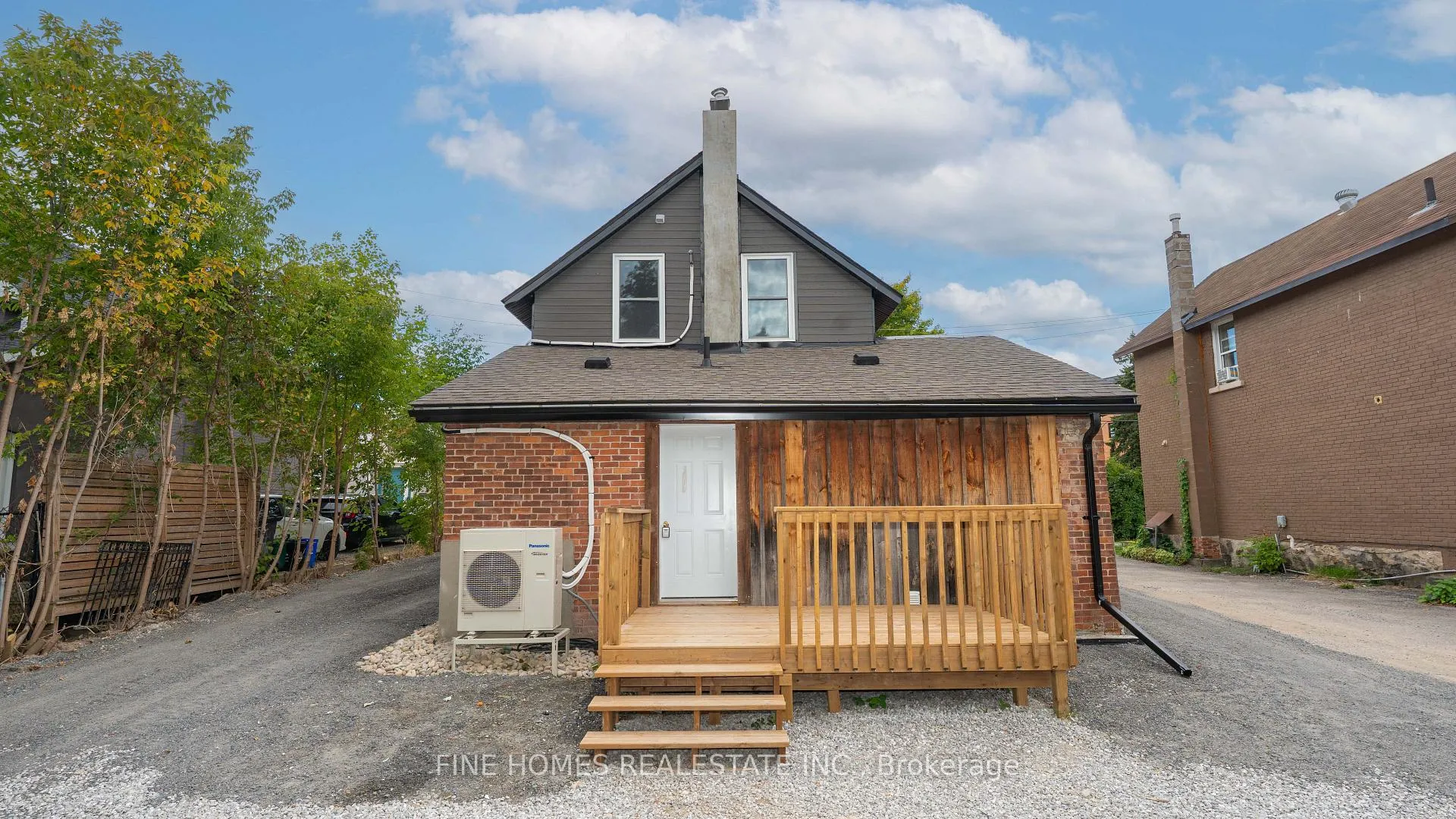 Photo 40 of 119 Albert Street S, Orillia — HOMEH