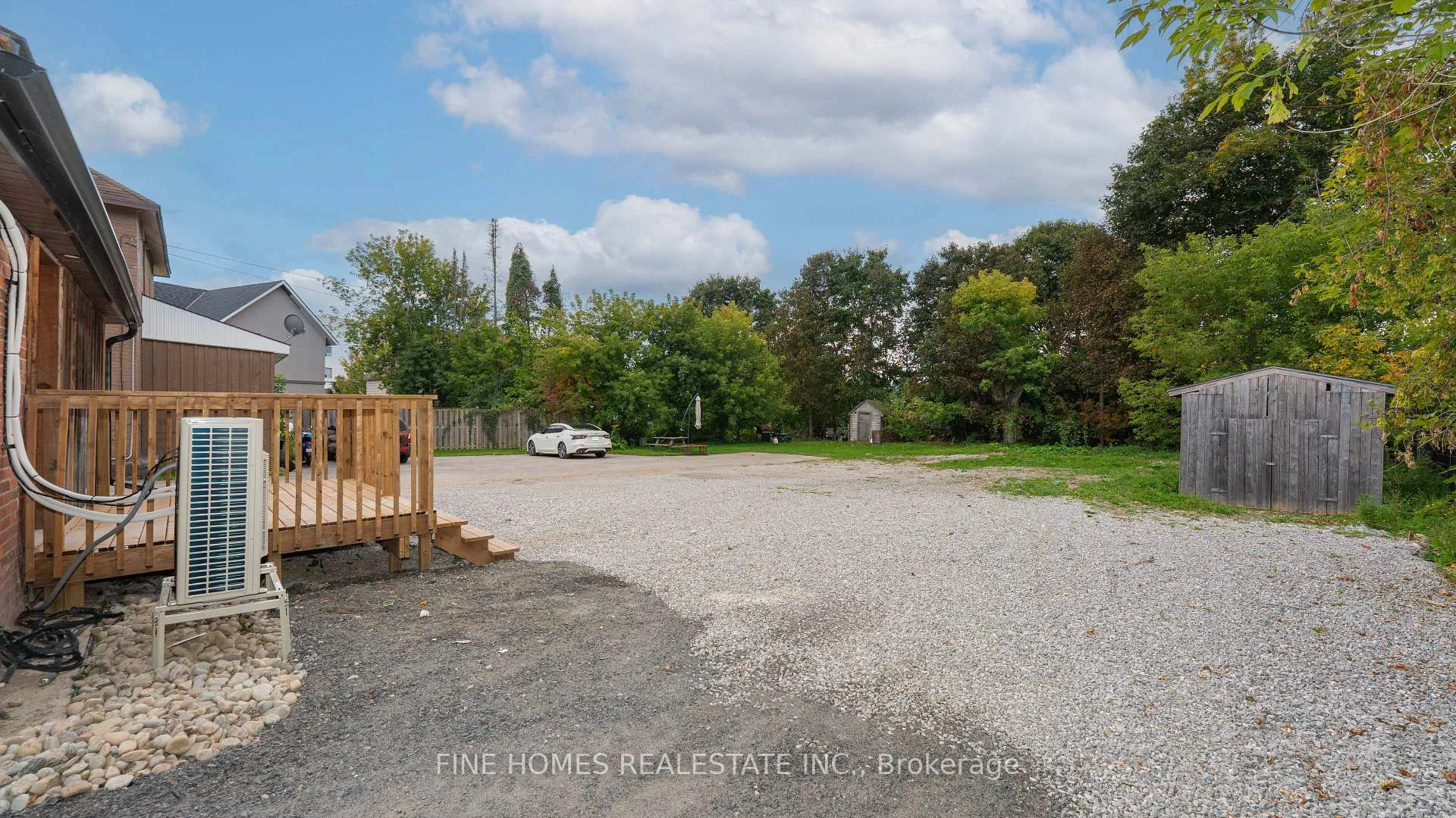 Photo 41 of 119 Albert Street S, Orillia — HOMEH