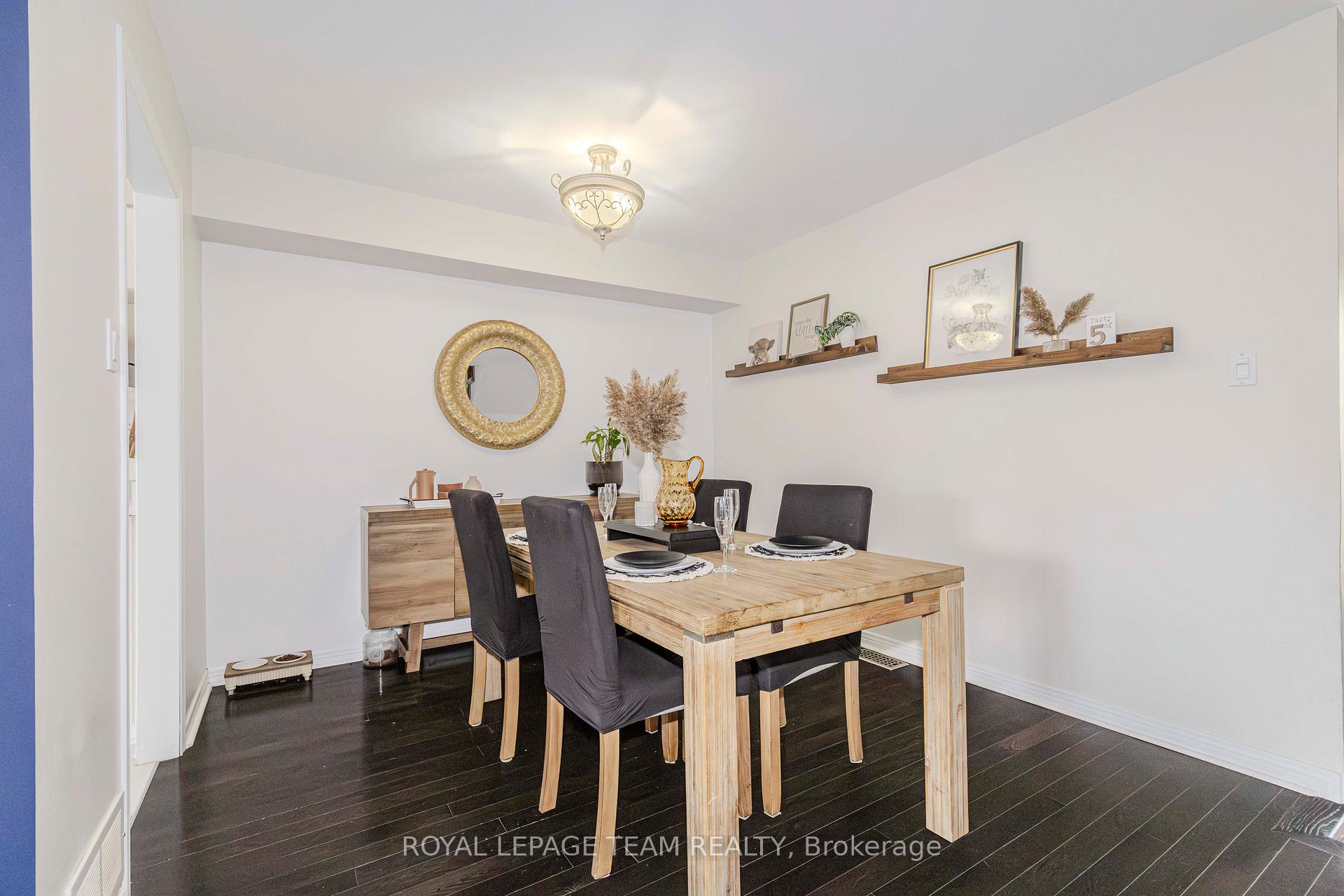 Photo 11 of 911 Markwick Crescent, Ottawa, Notting Hill/Summerside — HOMEH