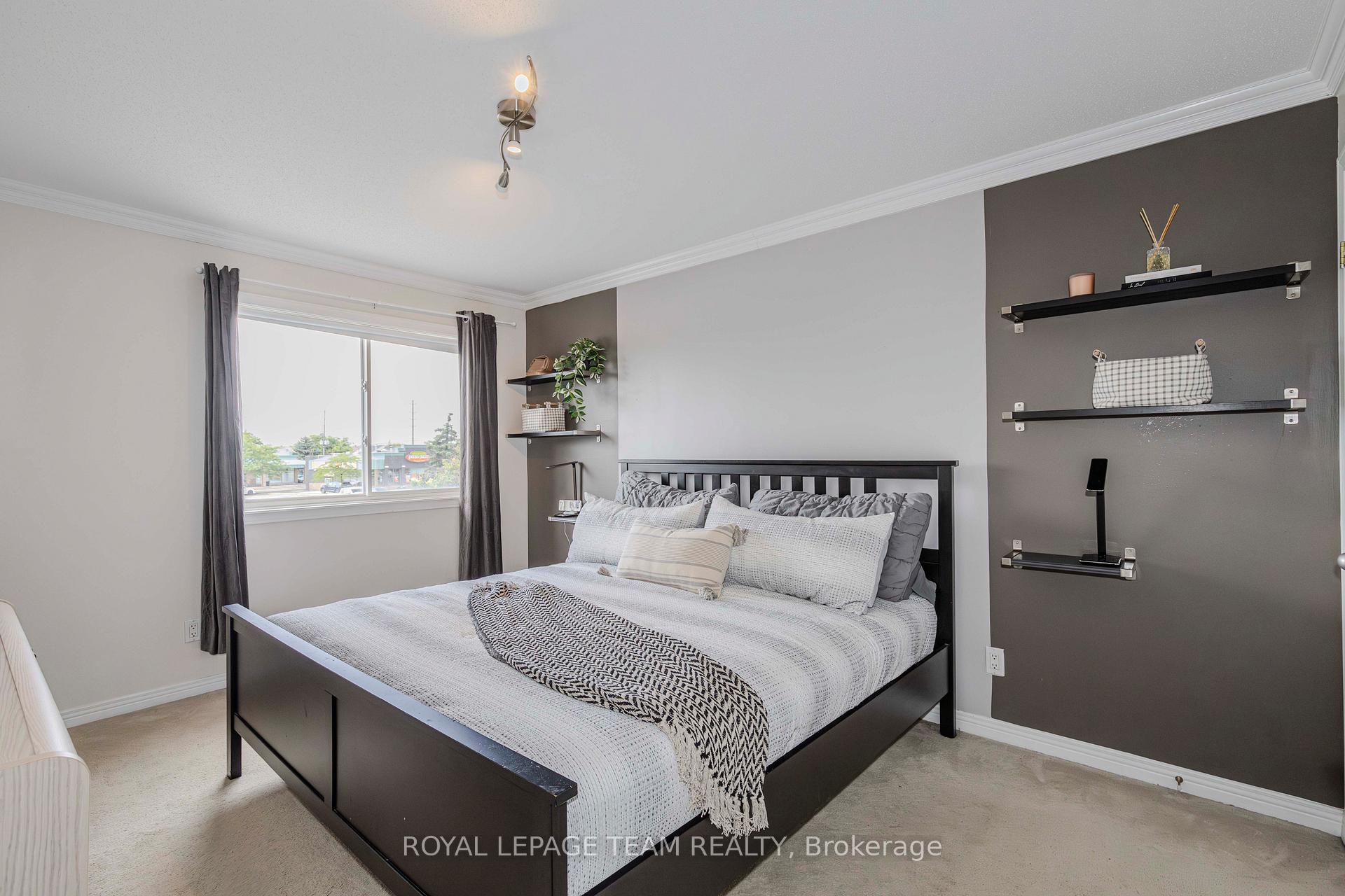 Photo 29 of 911 Markwick Crescent, Ottawa, Notting Hill/Summerside — HOMEH