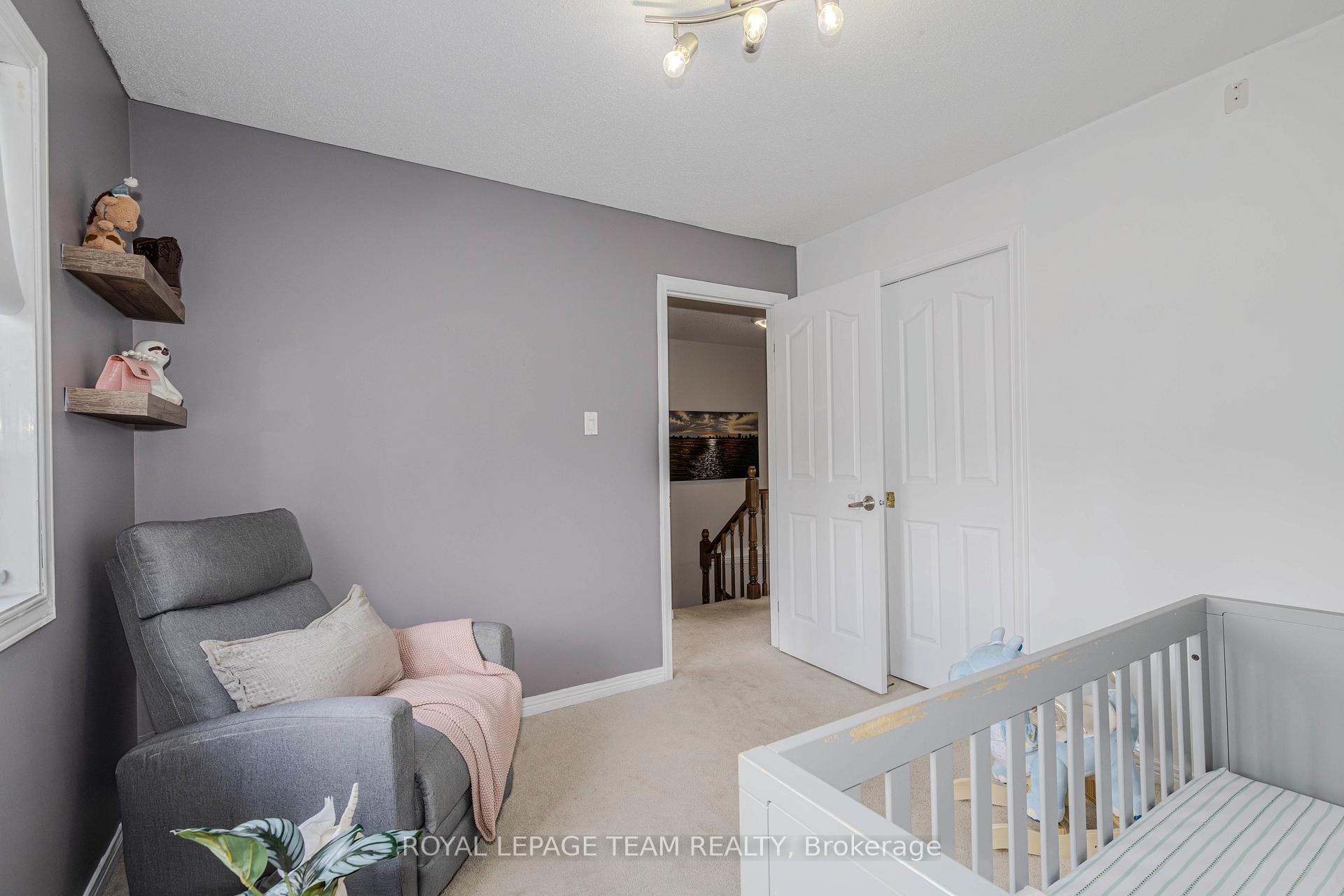 Photo 38 of 911 Markwick Crescent, Ottawa, Notting Hill/Summerside — HOMEH