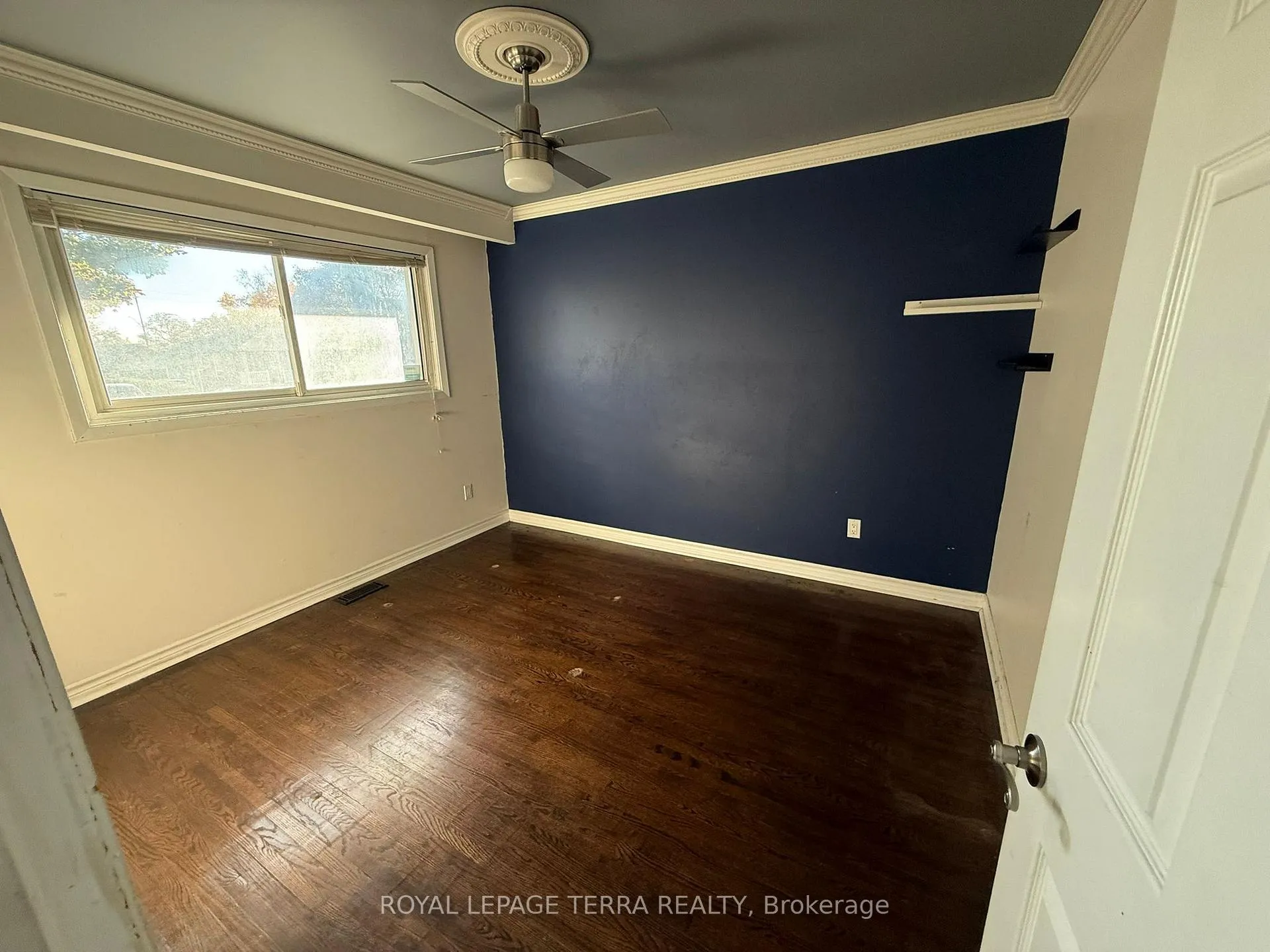 Photo 12 of 1380 Sarcee Street, Oshawa, Samac — HOMEH